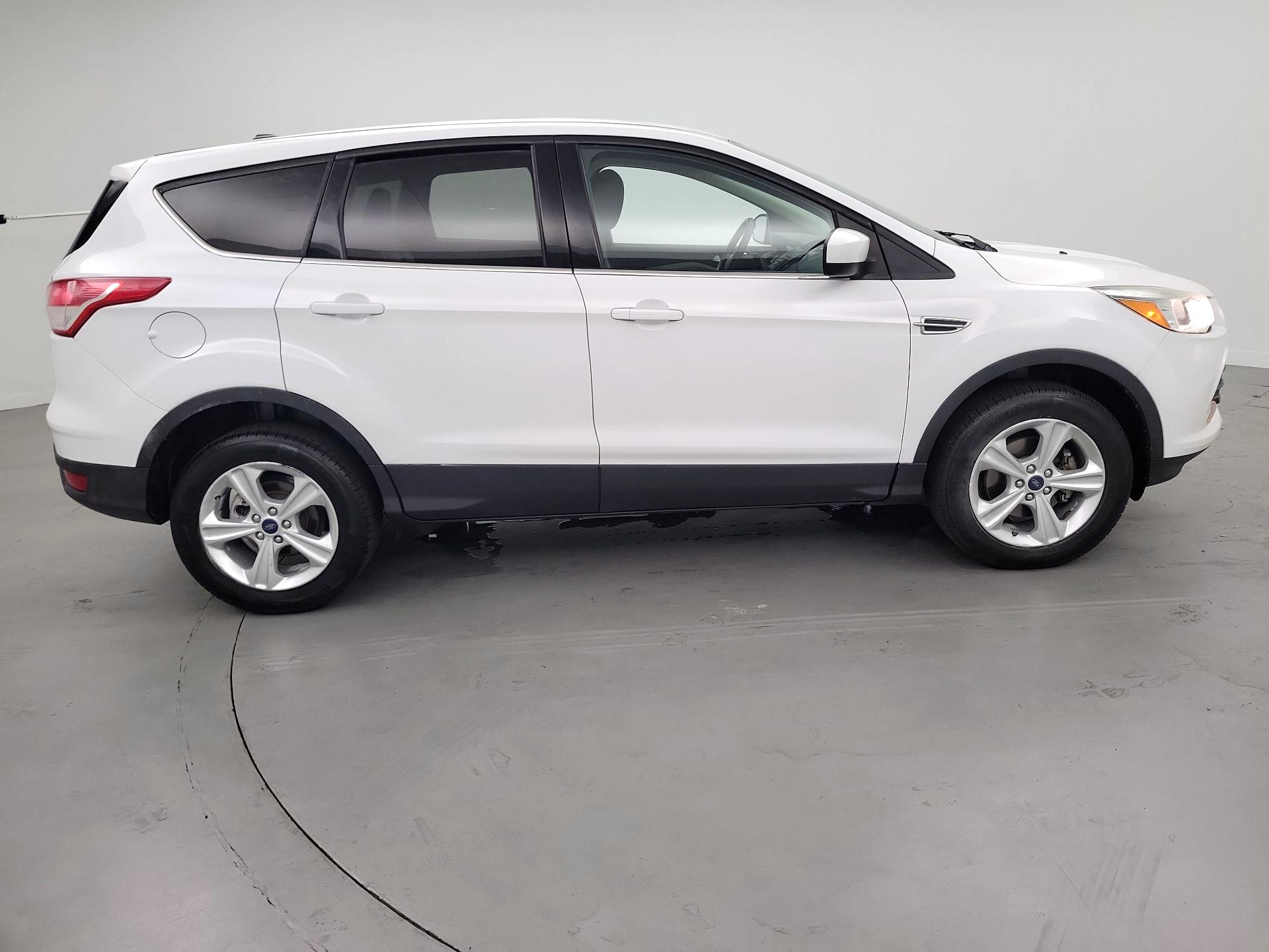 Thumbnail: 2015 Ford Escape - 4