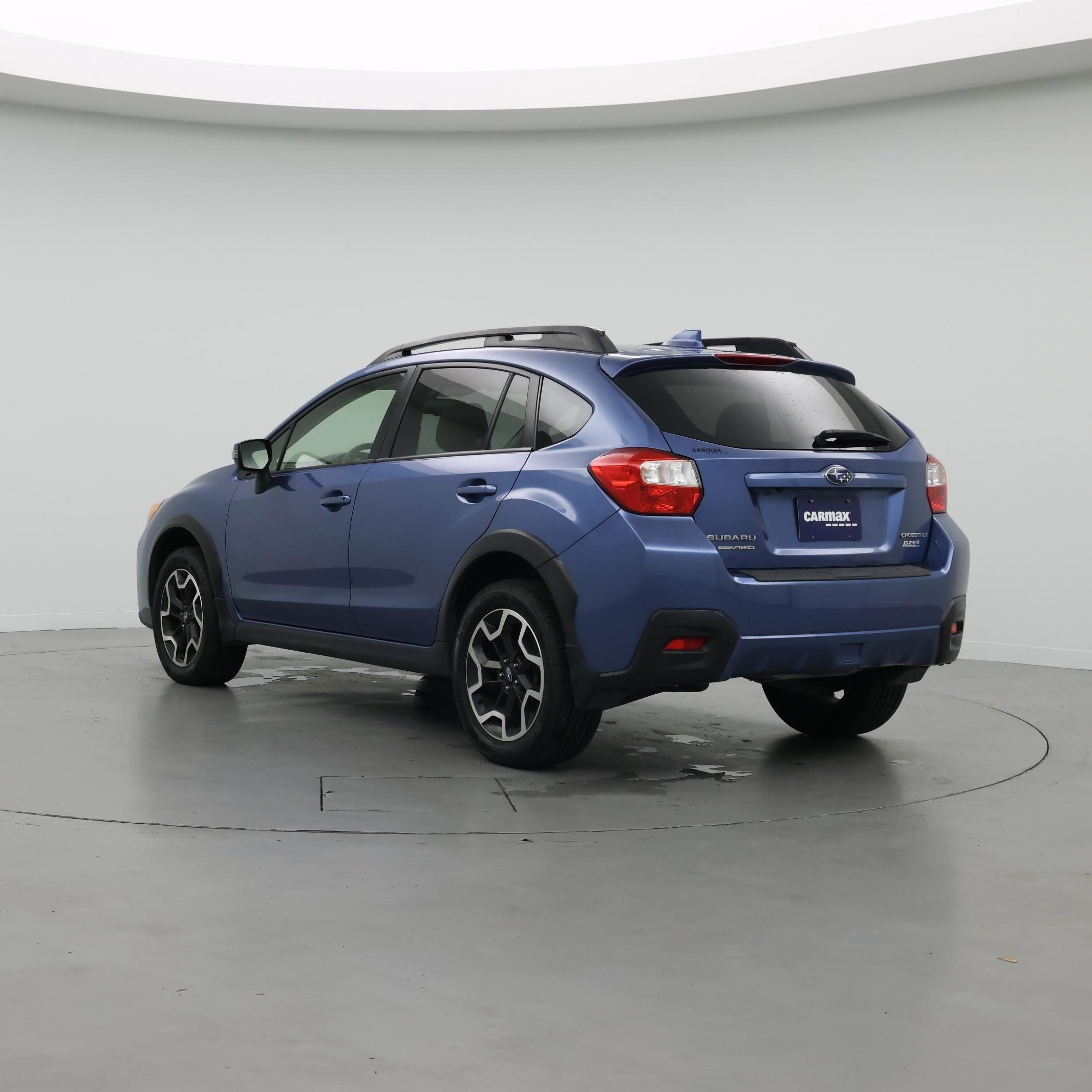 Thumbnail: 2016 Subaru XV Crosstrek - 2