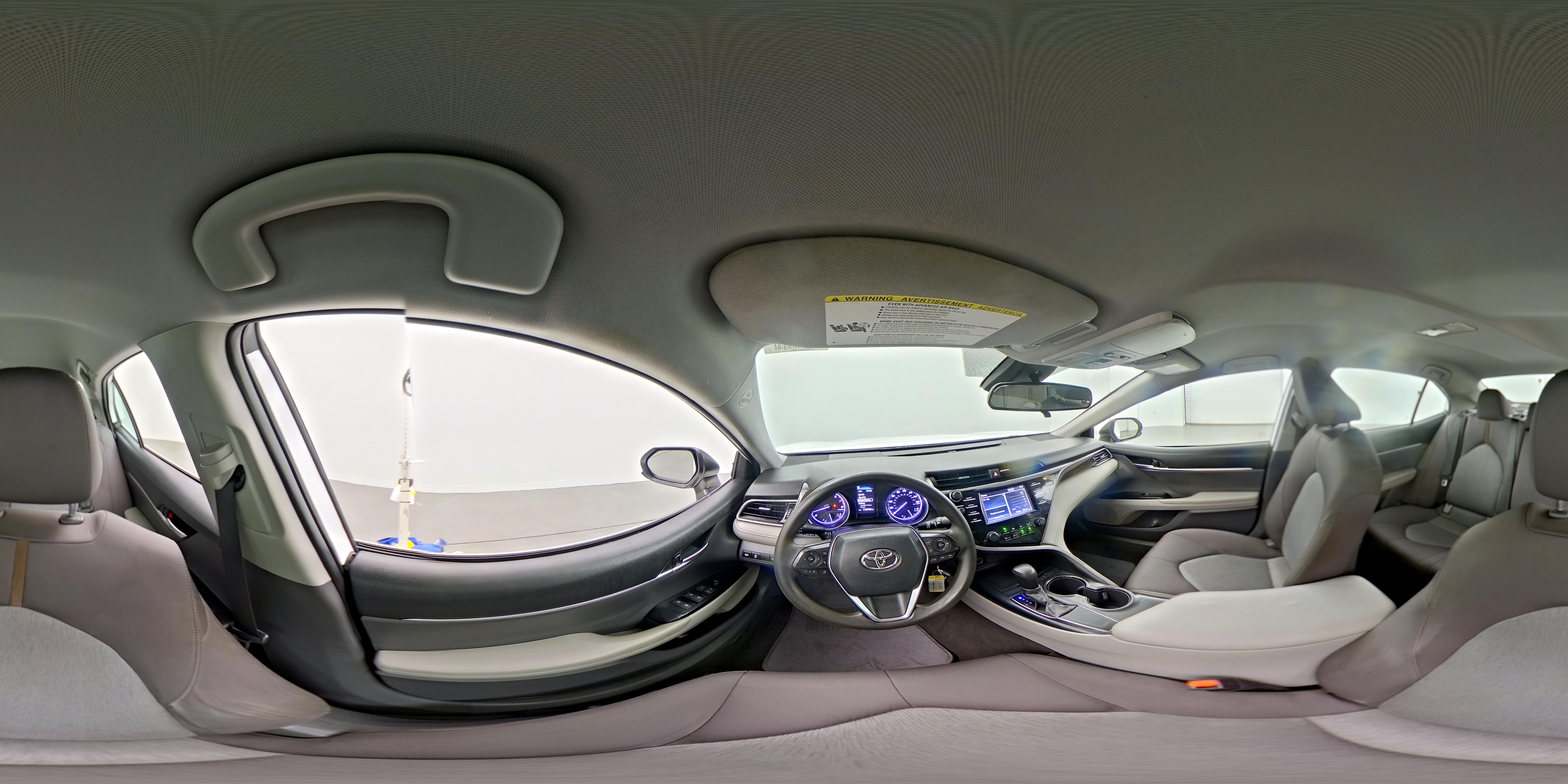 2019 Toyota Camry LE - Photo 26