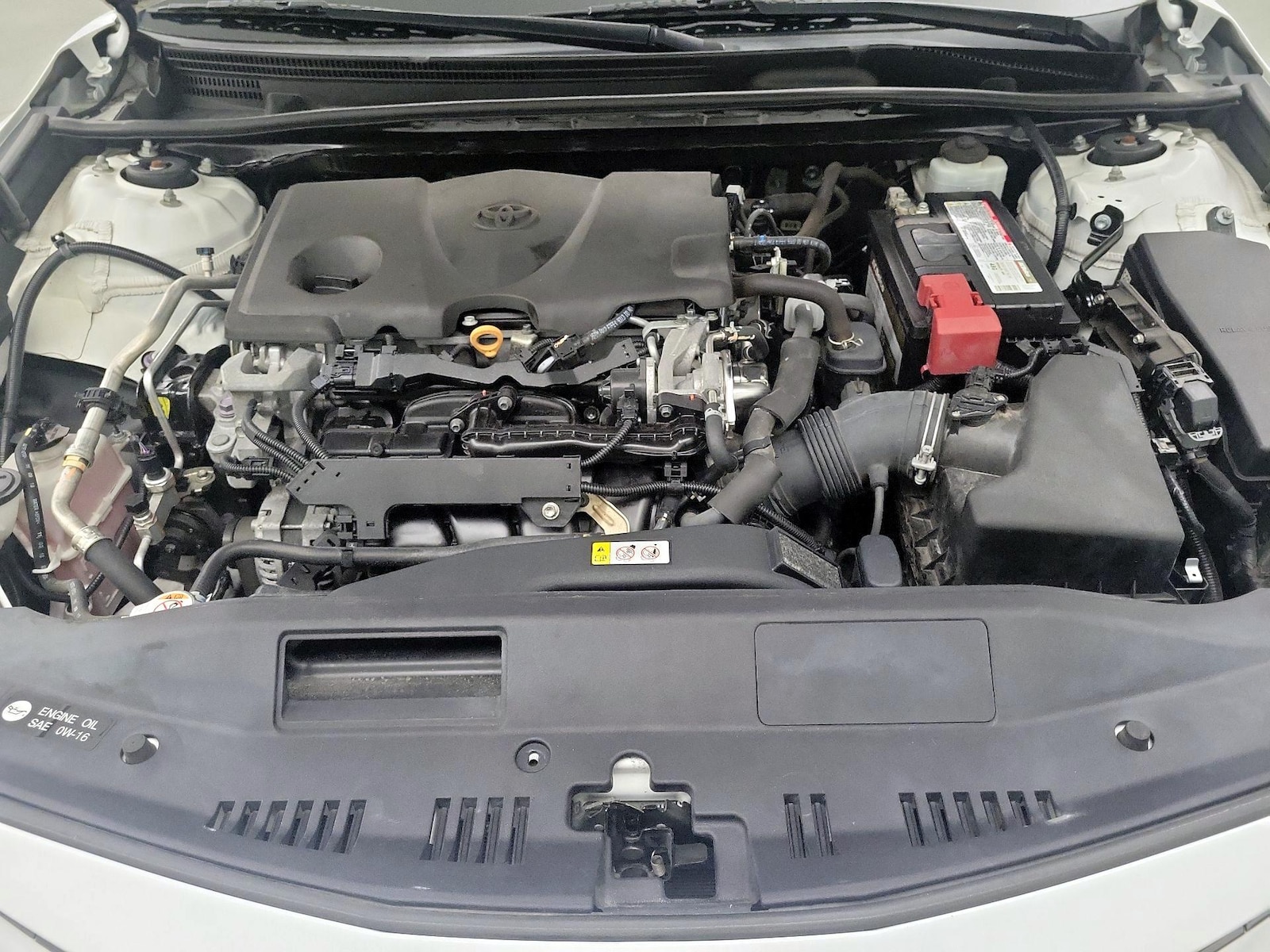2019 Toyota Camry LE - Photo 22