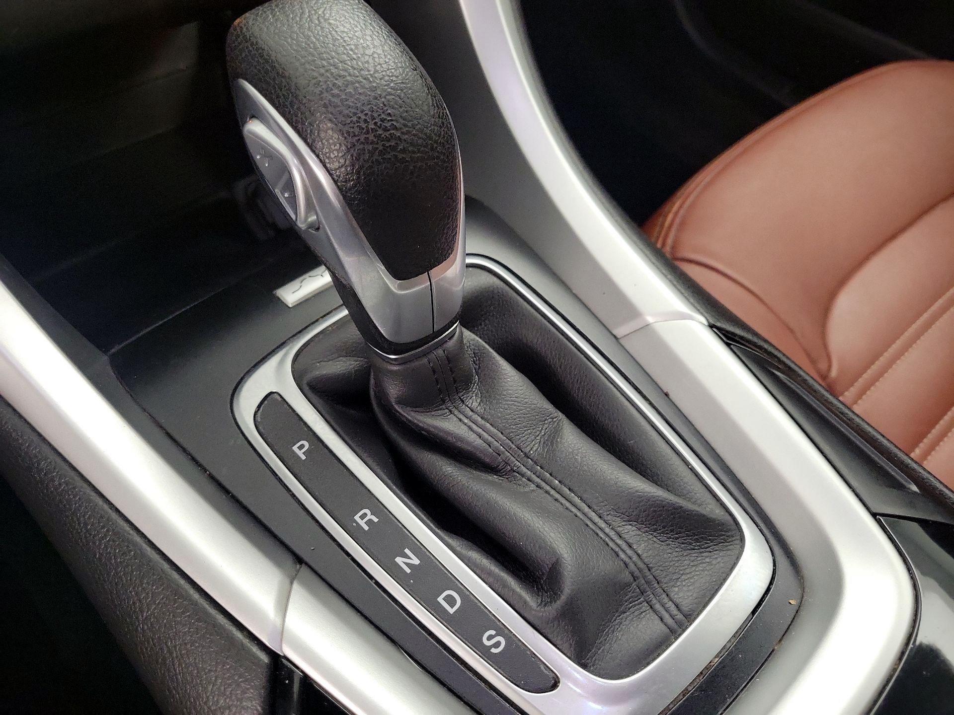 Thumbnail: 2016 Ford Fusion - 17
