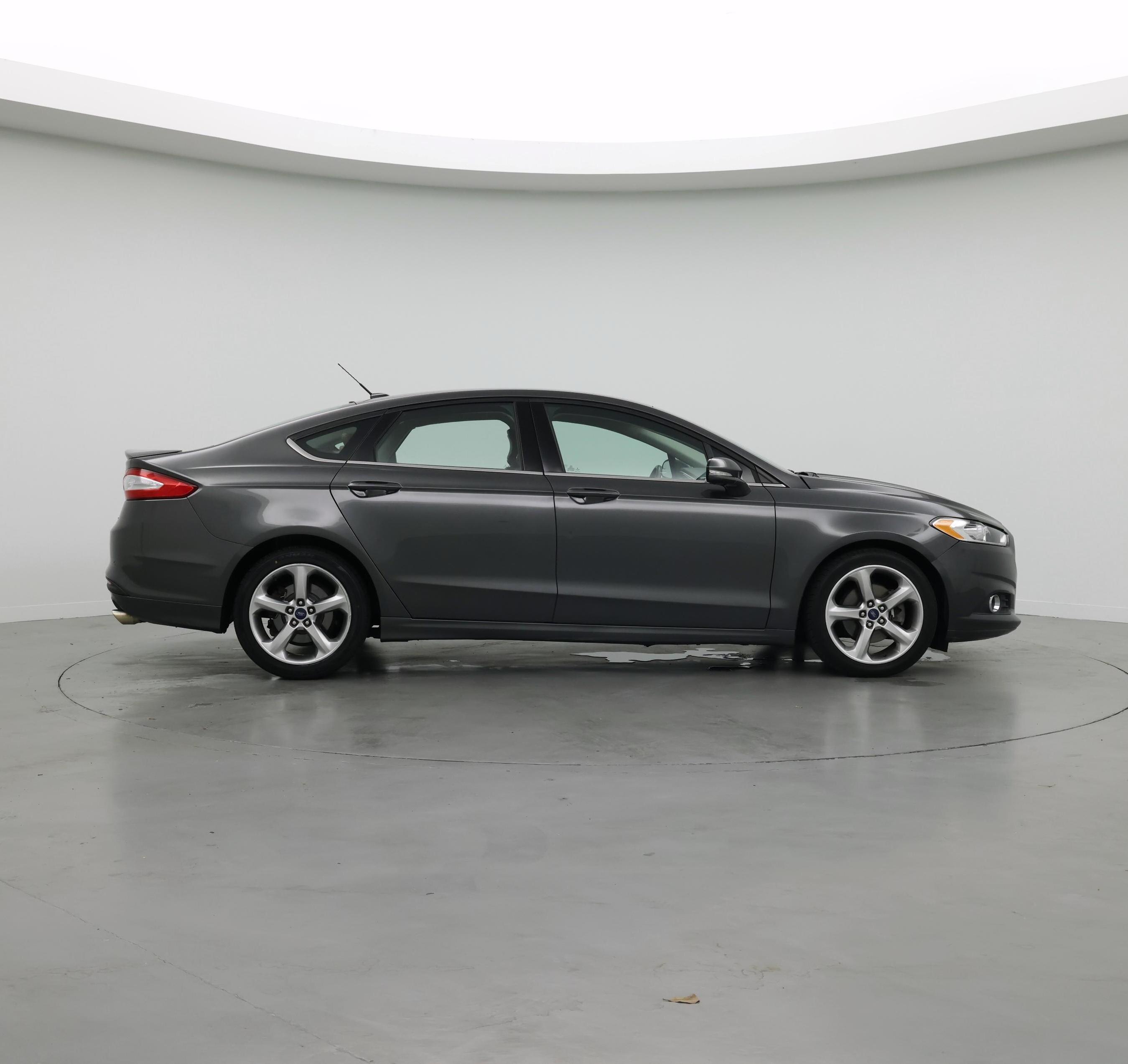 Thumbnail: 2016 Ford Fusion - 7