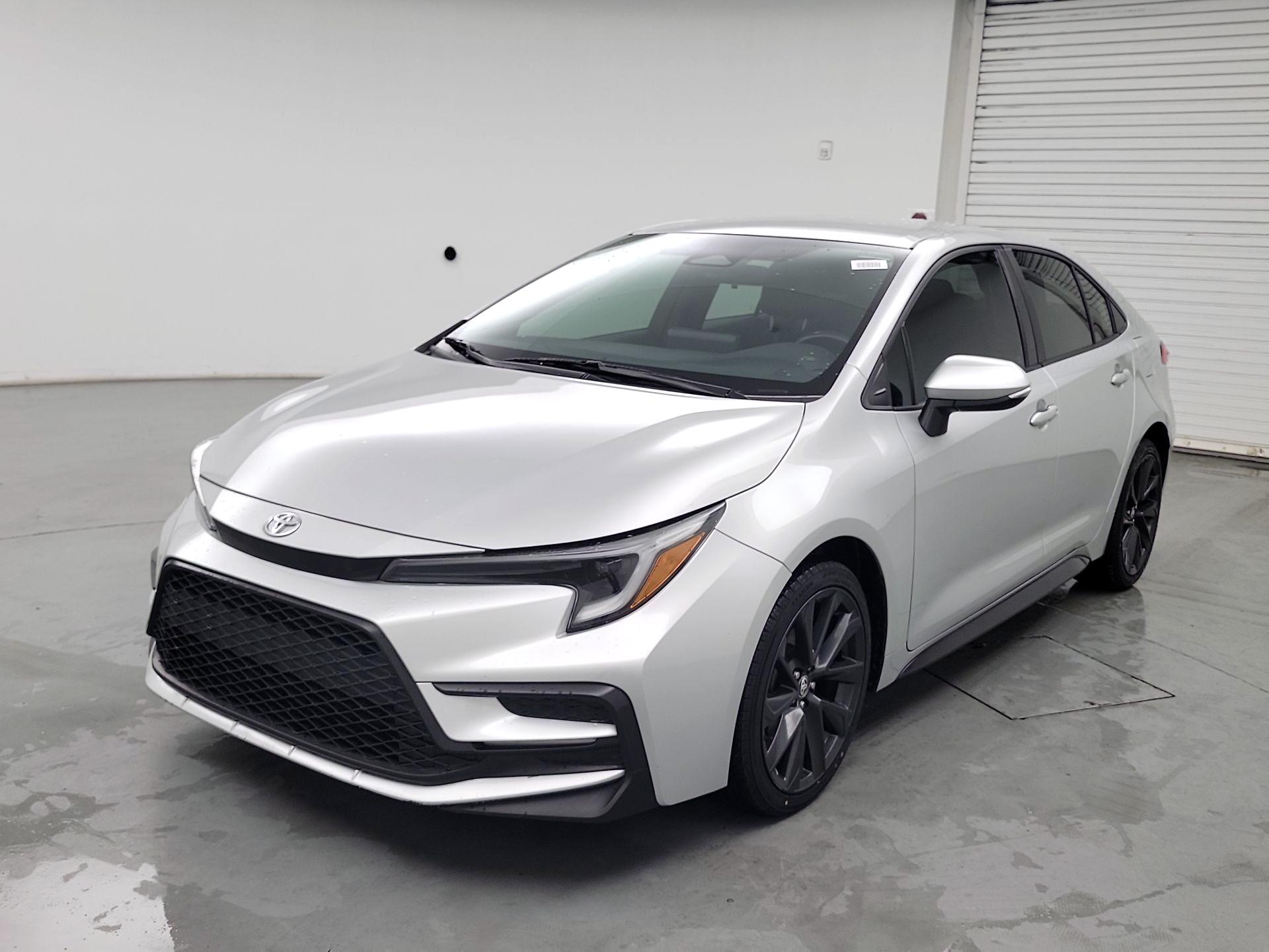Thumbnail: 2023 Toyota Corolla - 3