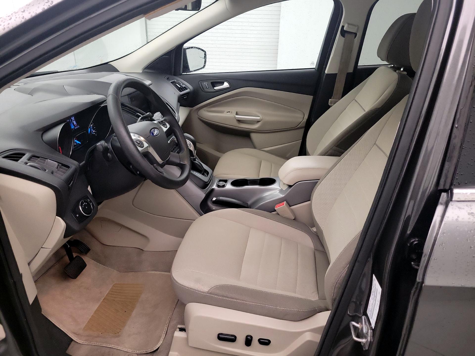 Thumbnail: 2015 Ford Escape - 9