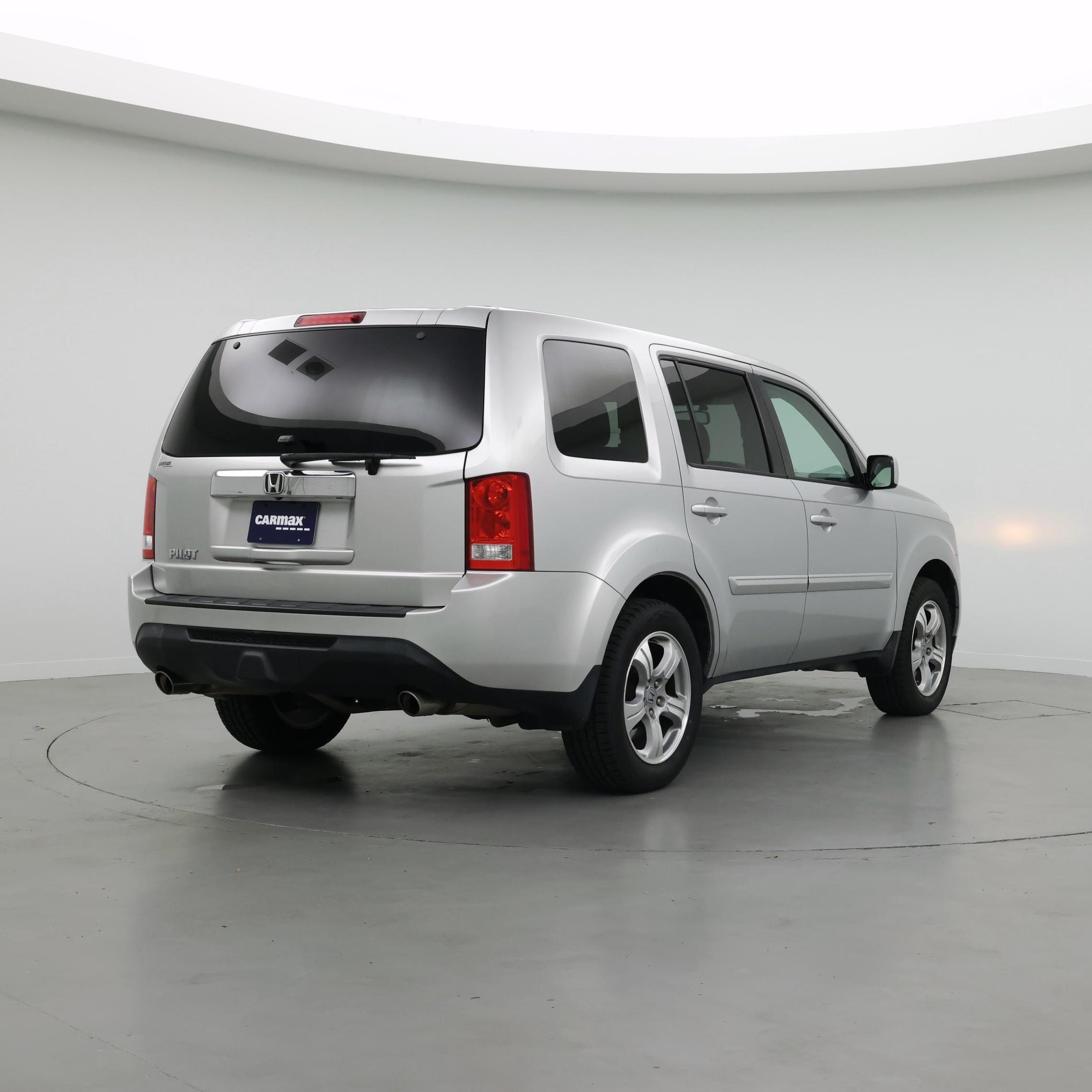 Thumbnail: 2015 Honda Pilot - 8