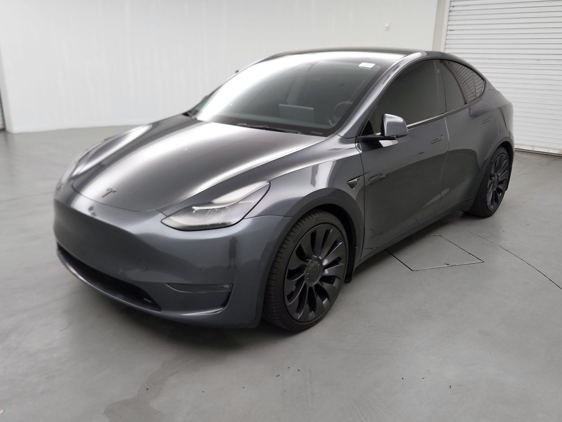 Thumbnail: 2021 Tesla Model Y - 3