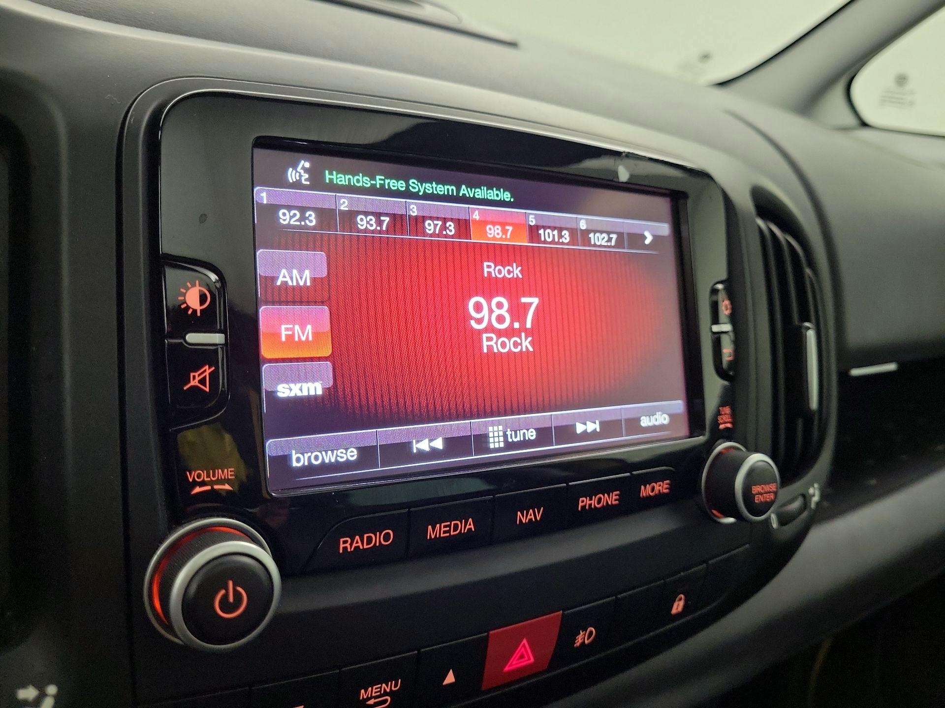 Thumbnail: 2017 Fiat 500L - 15