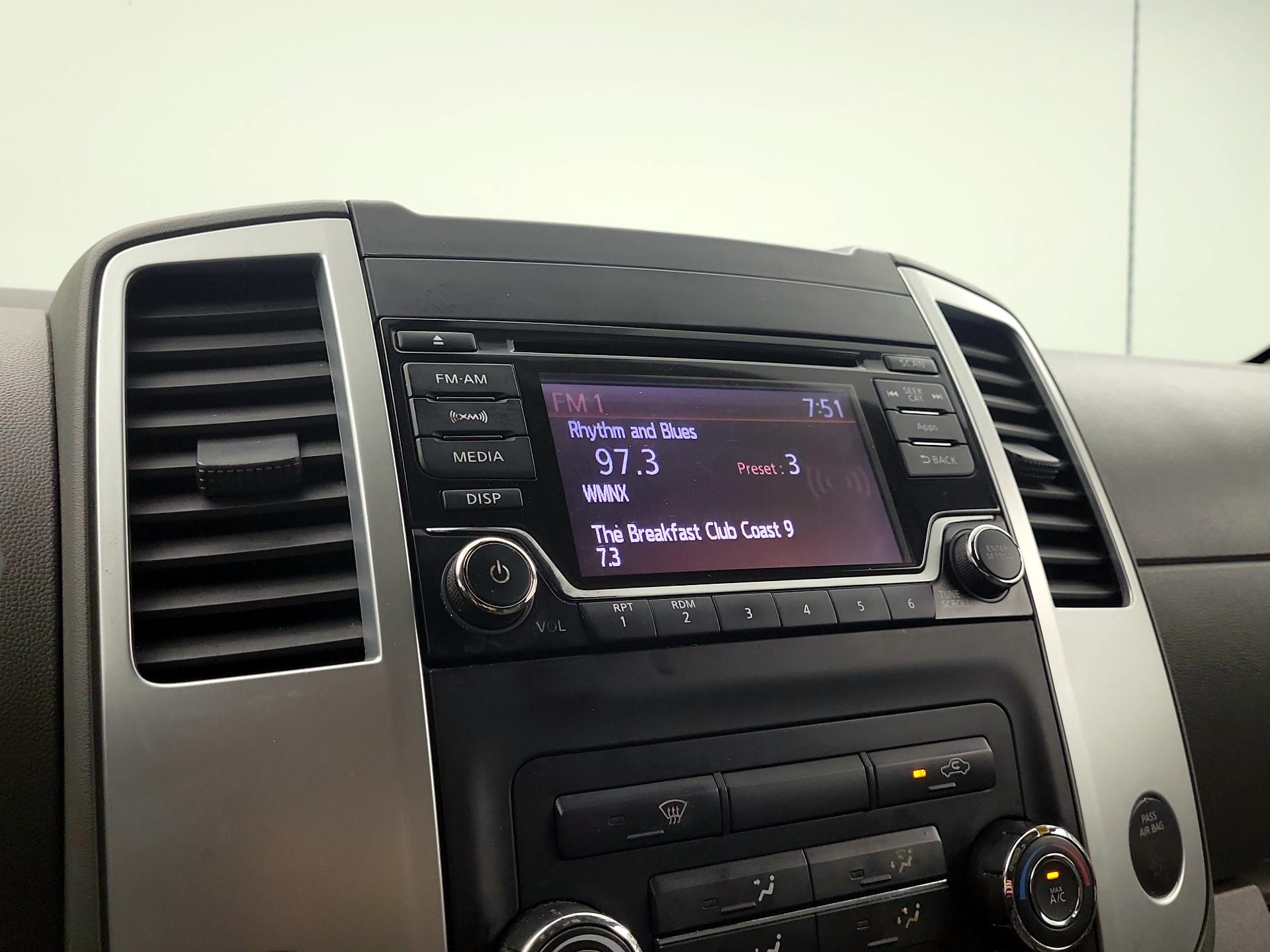 Thumbnail: 2016 Nissan Frontier - 14