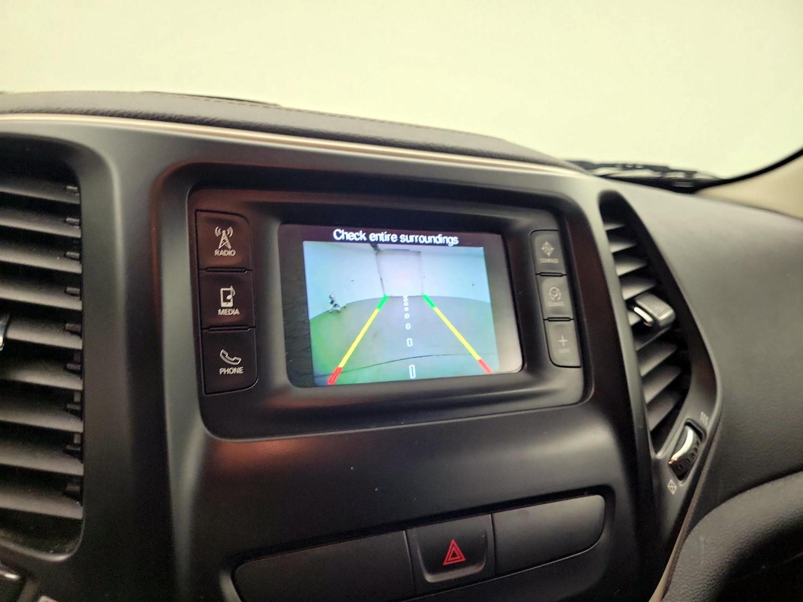 2017 Jeep Cherokee Latitude - Photo 15