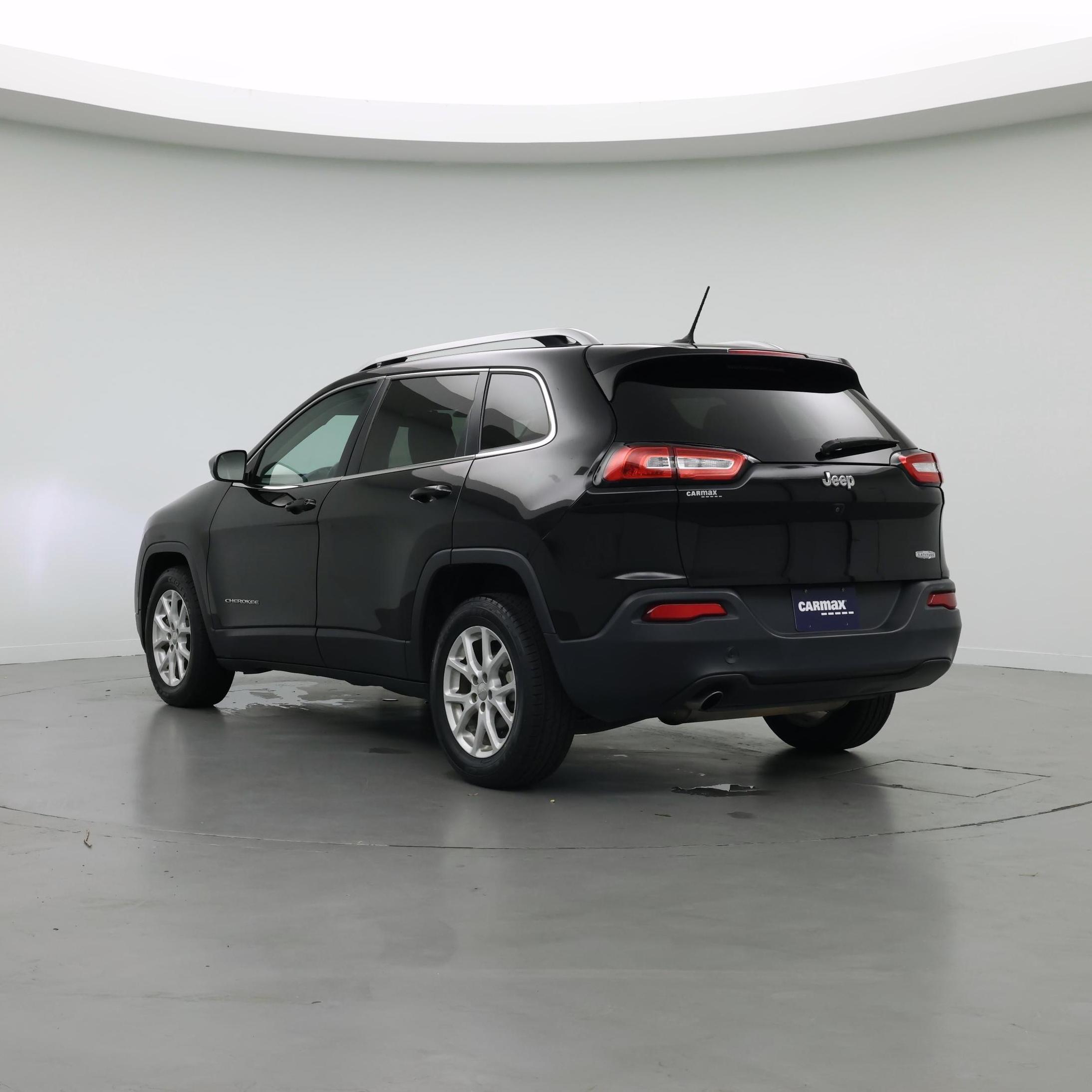 Thumbnail: 2017 Jeep Cherokee - 2