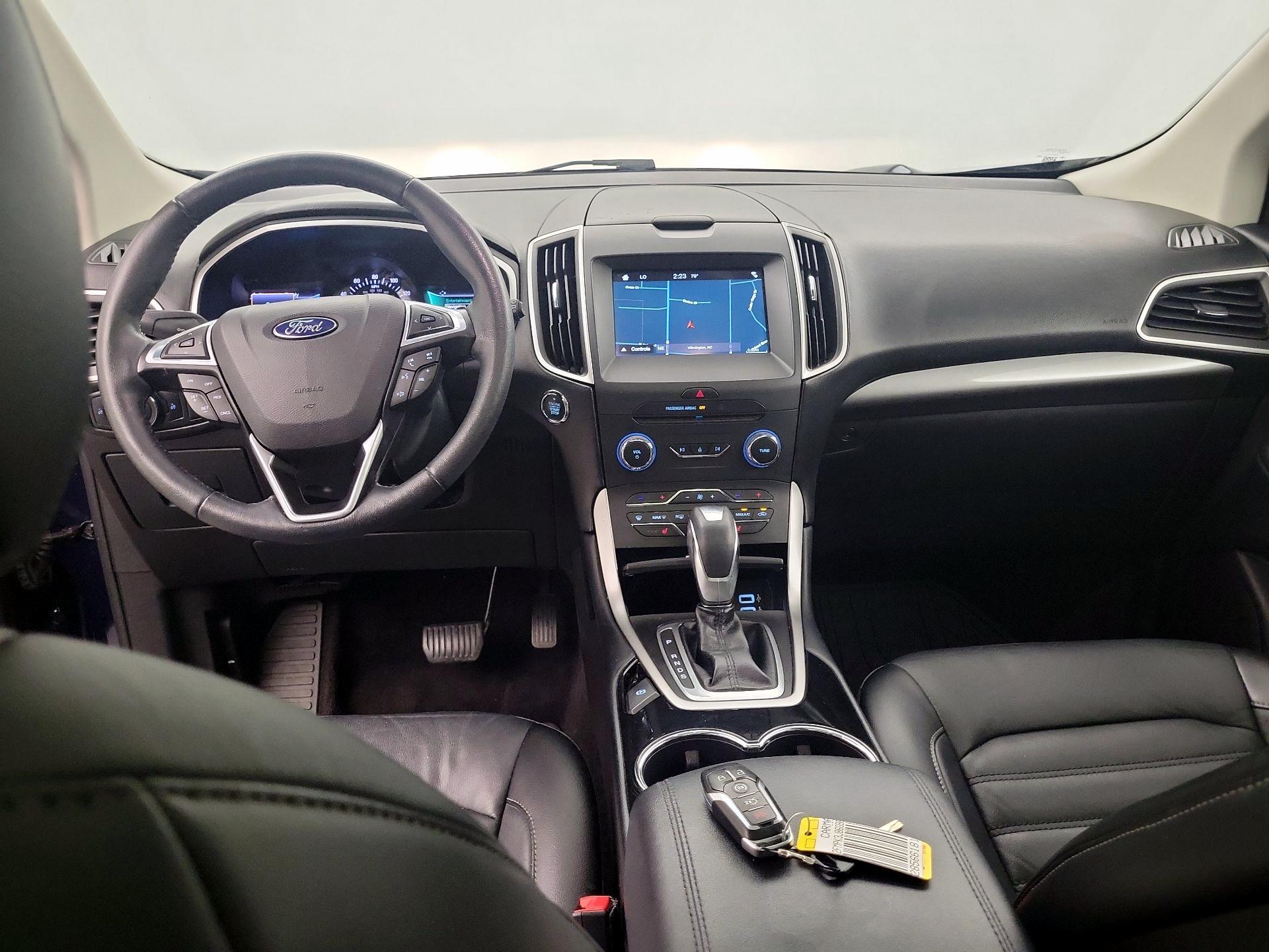 Thumbnail: 2016 Ford Edge - 9