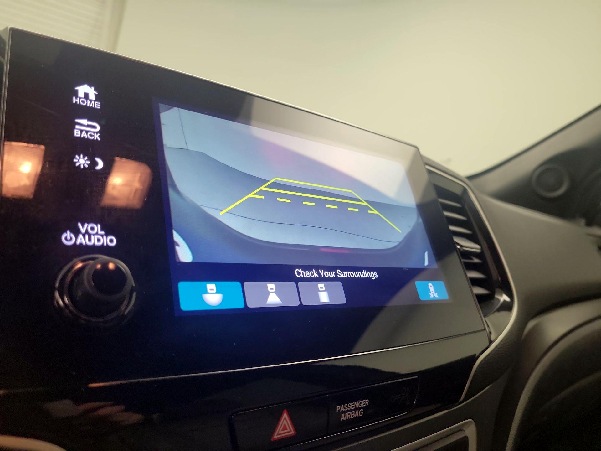 Thumbnail: 2021 Honda Passport - 14