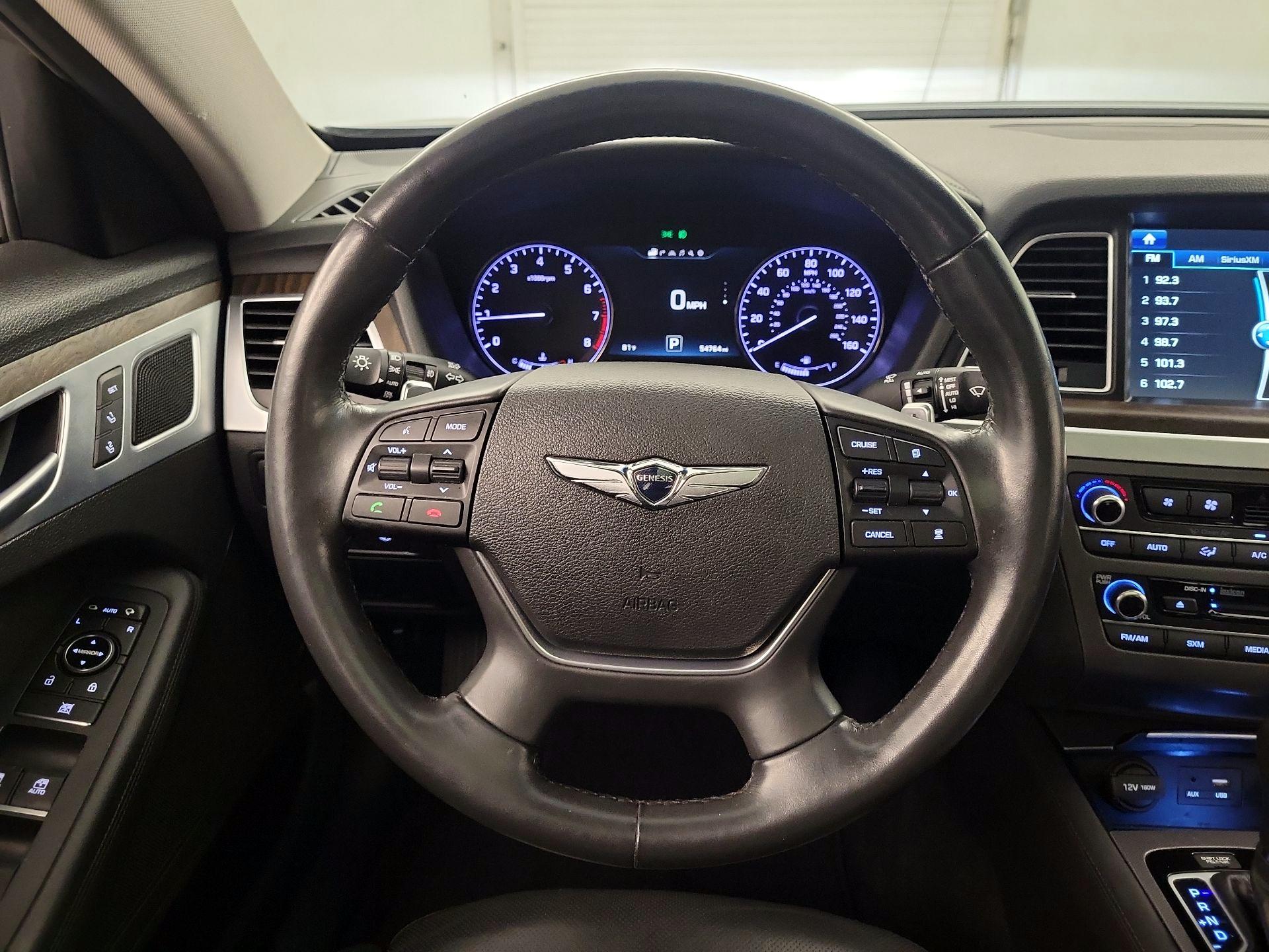 Thumbnail: 2017 Genesis G80 - 10