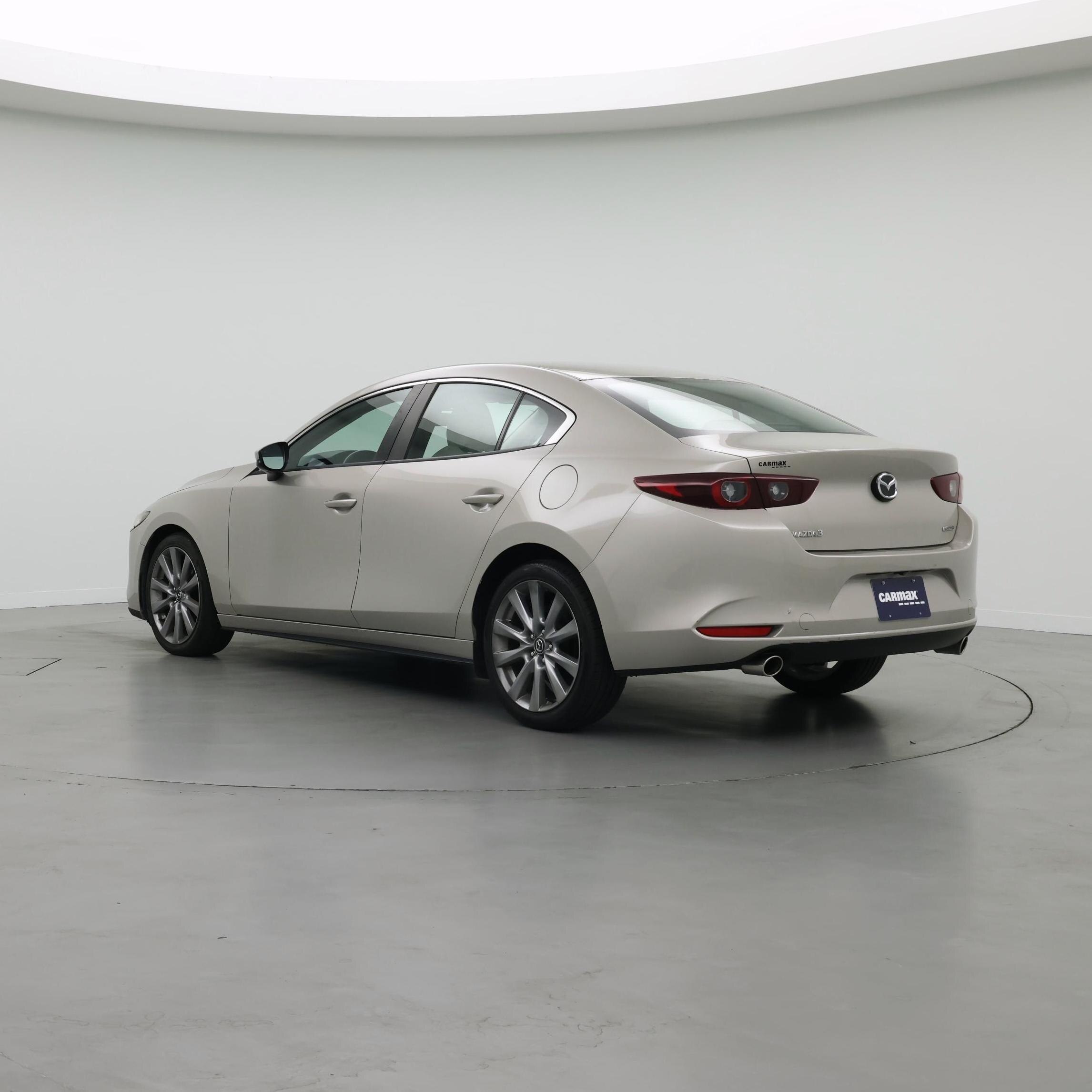 Thumbnail: 2022 Mazda Mazda3 - 2