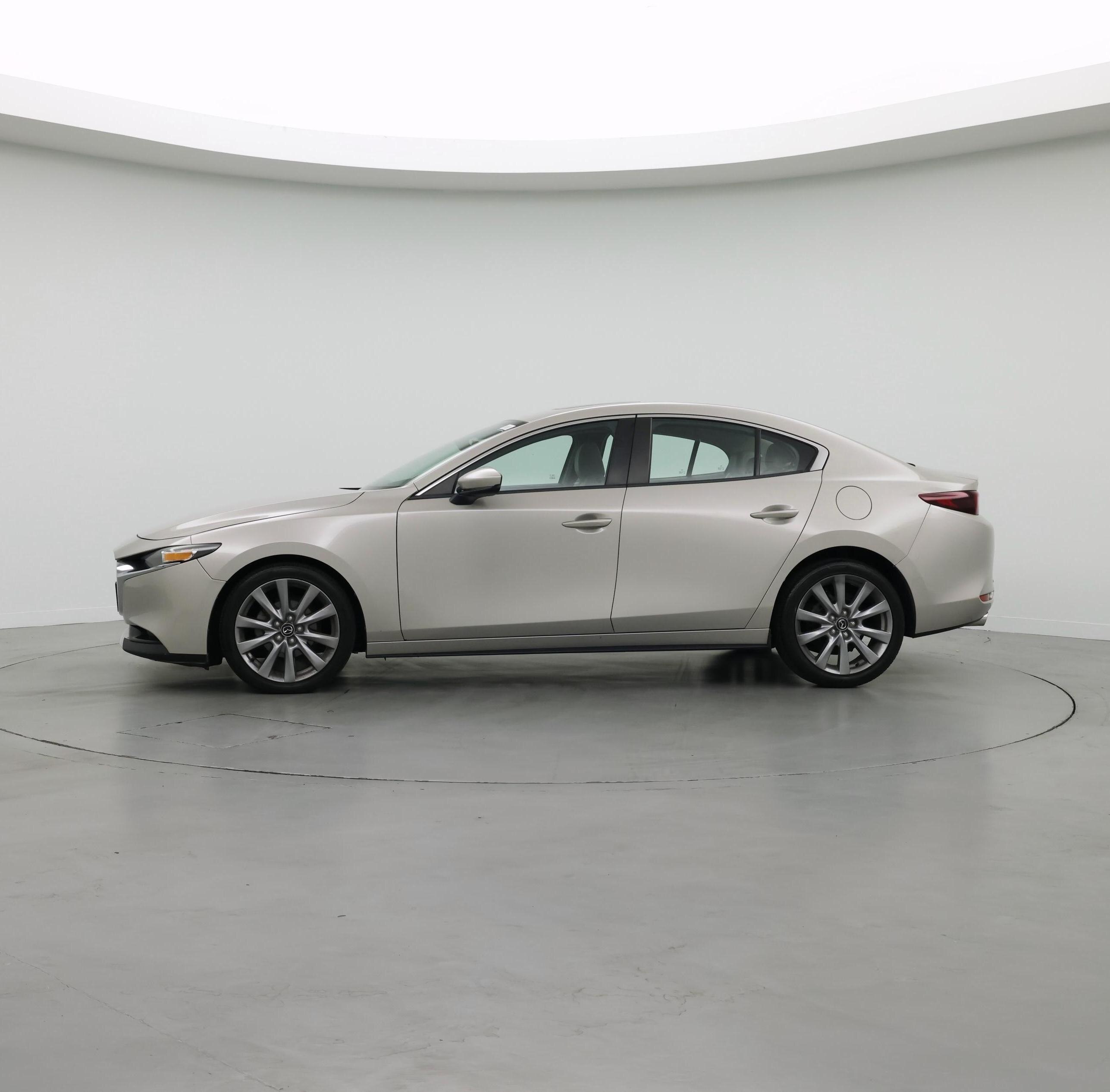 Thumbnail: 2022 Mazda Mazda3 - 3