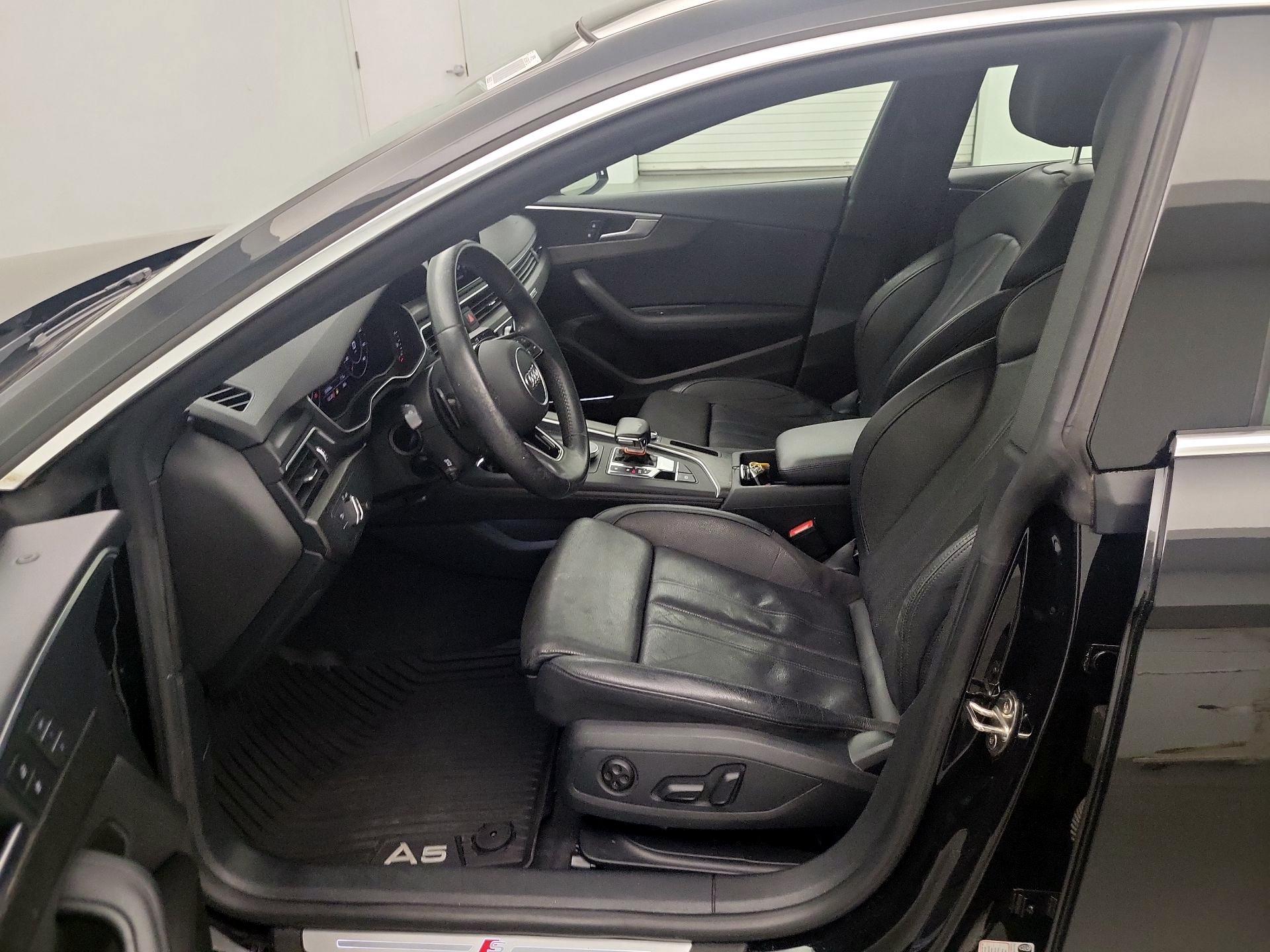Thumbnail: 2019 Audi A5 - 11