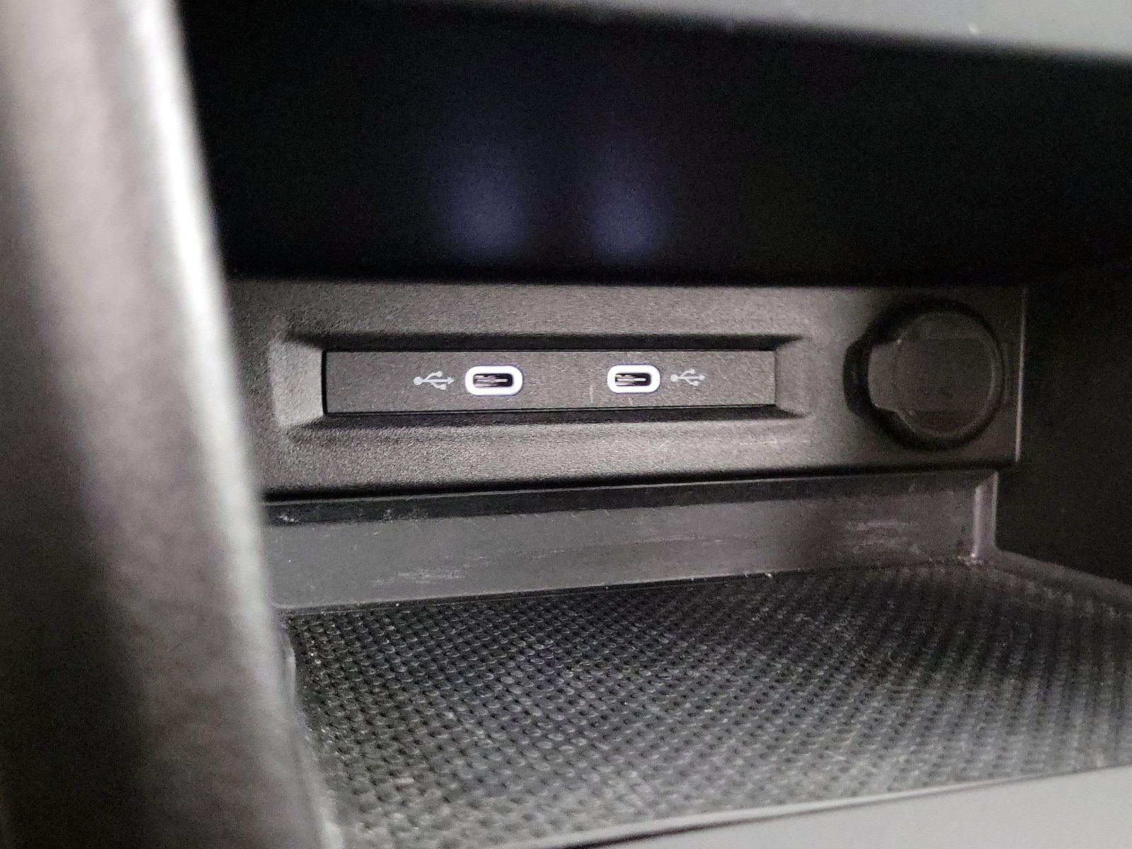 2022 Volkswagen Taos S - Photo 17