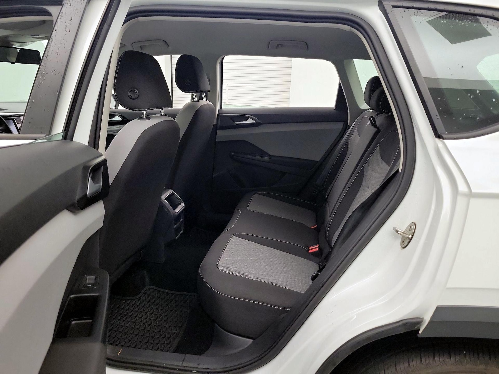 2022 Volkswagen Taos S - Photo 18