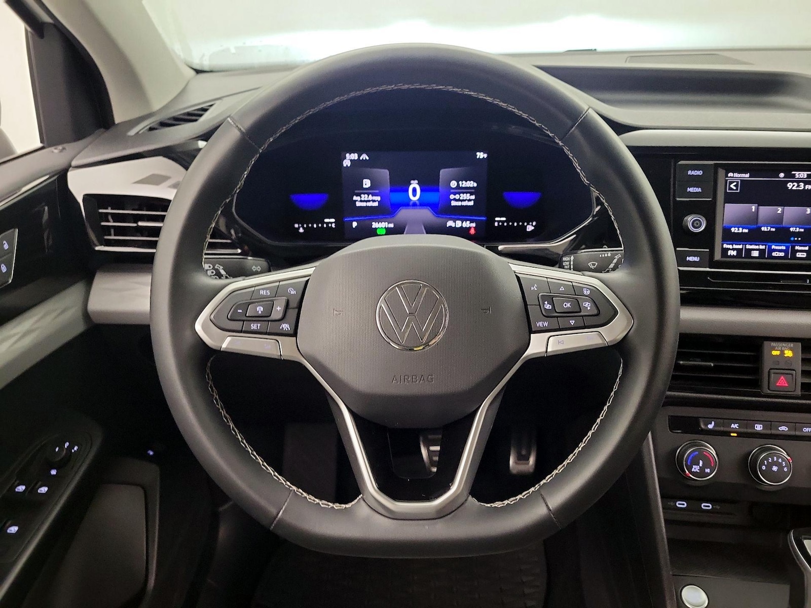 2022 Volkswagen Taos S - Photo 9