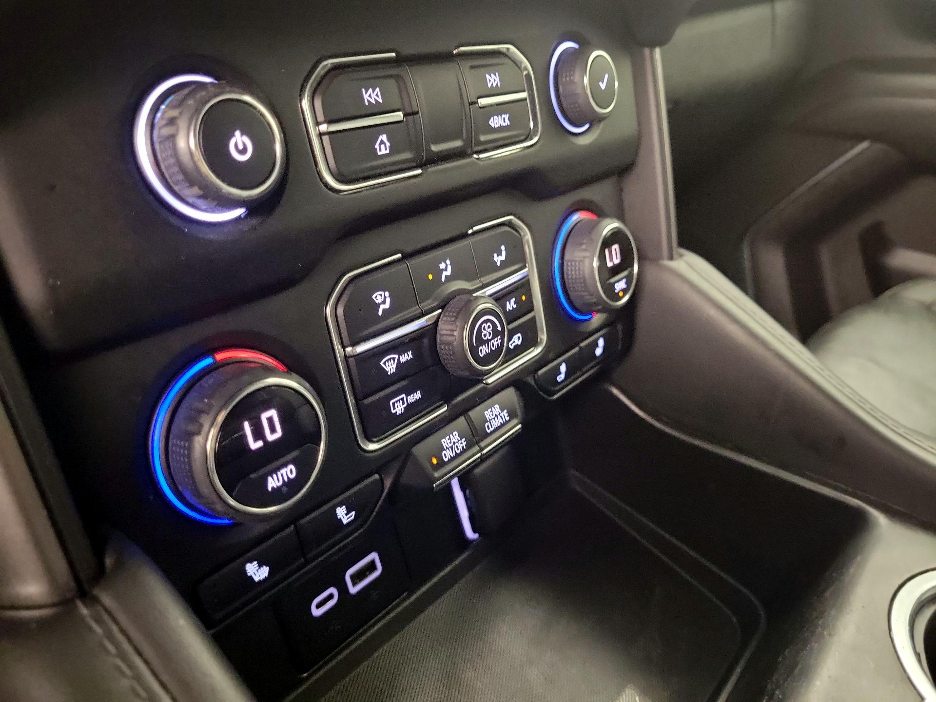 Thumbnail: 2021 Chevrolet Tahoe - 17