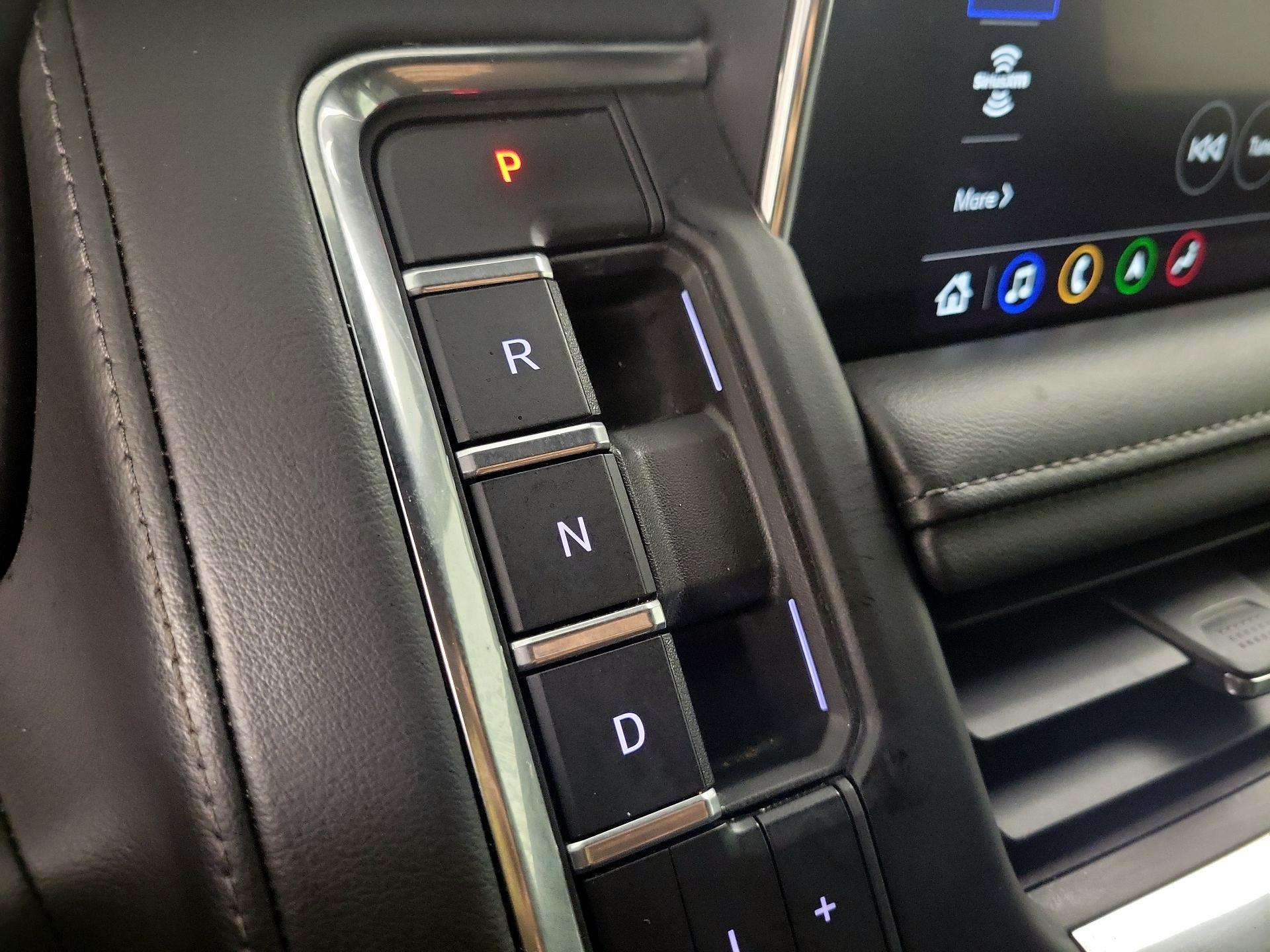 Thumbnail: 2021 Chevrolet Tahoe - 18
