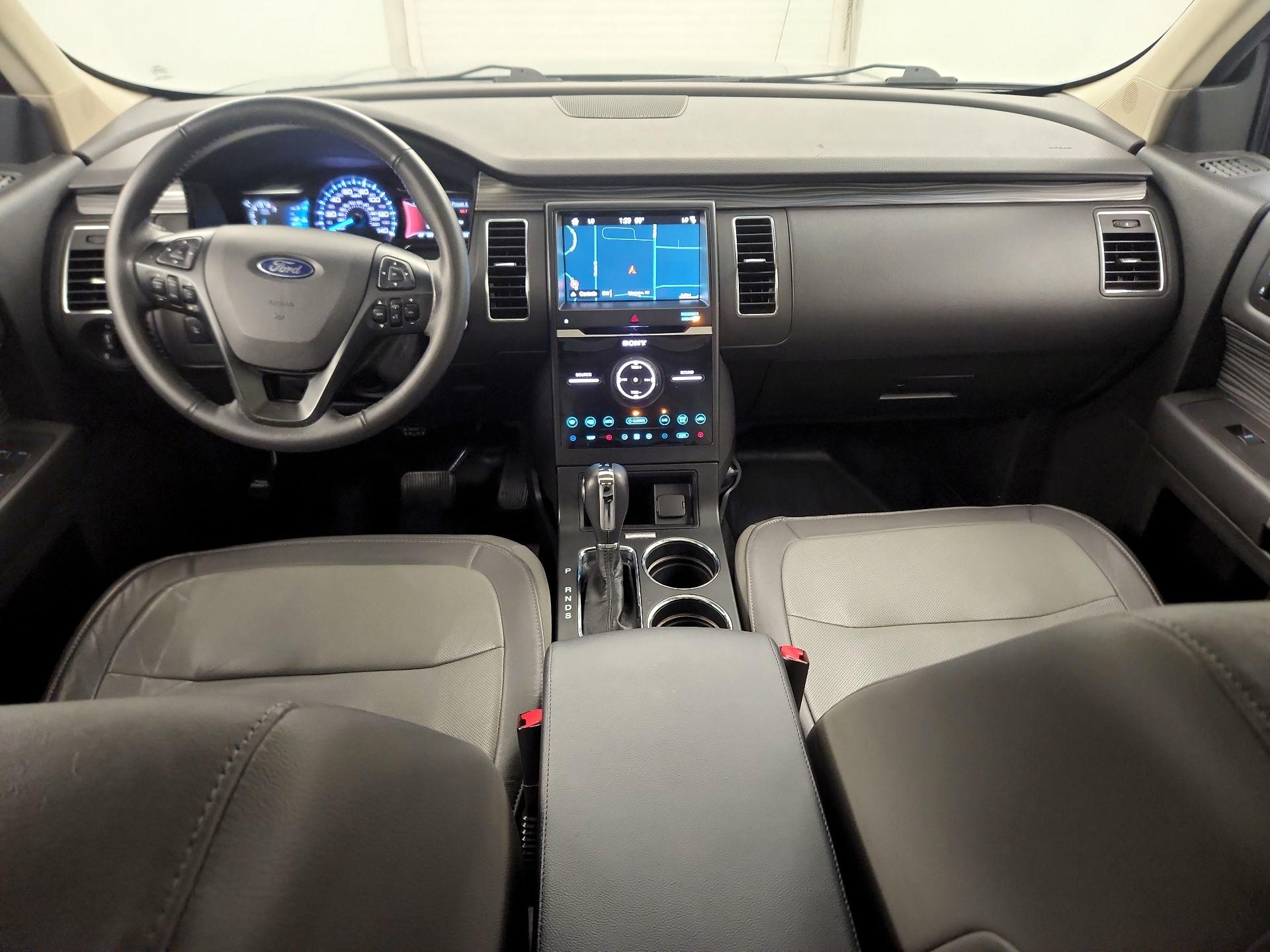 Thumbnail: 2018 Ford Flex - 9