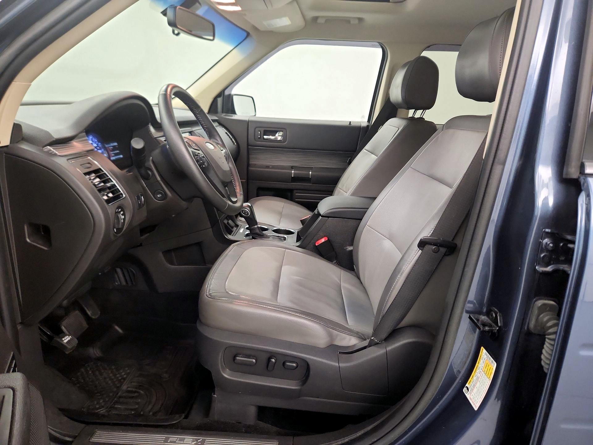 Thumbnail: 2018 Ford Flex - 11