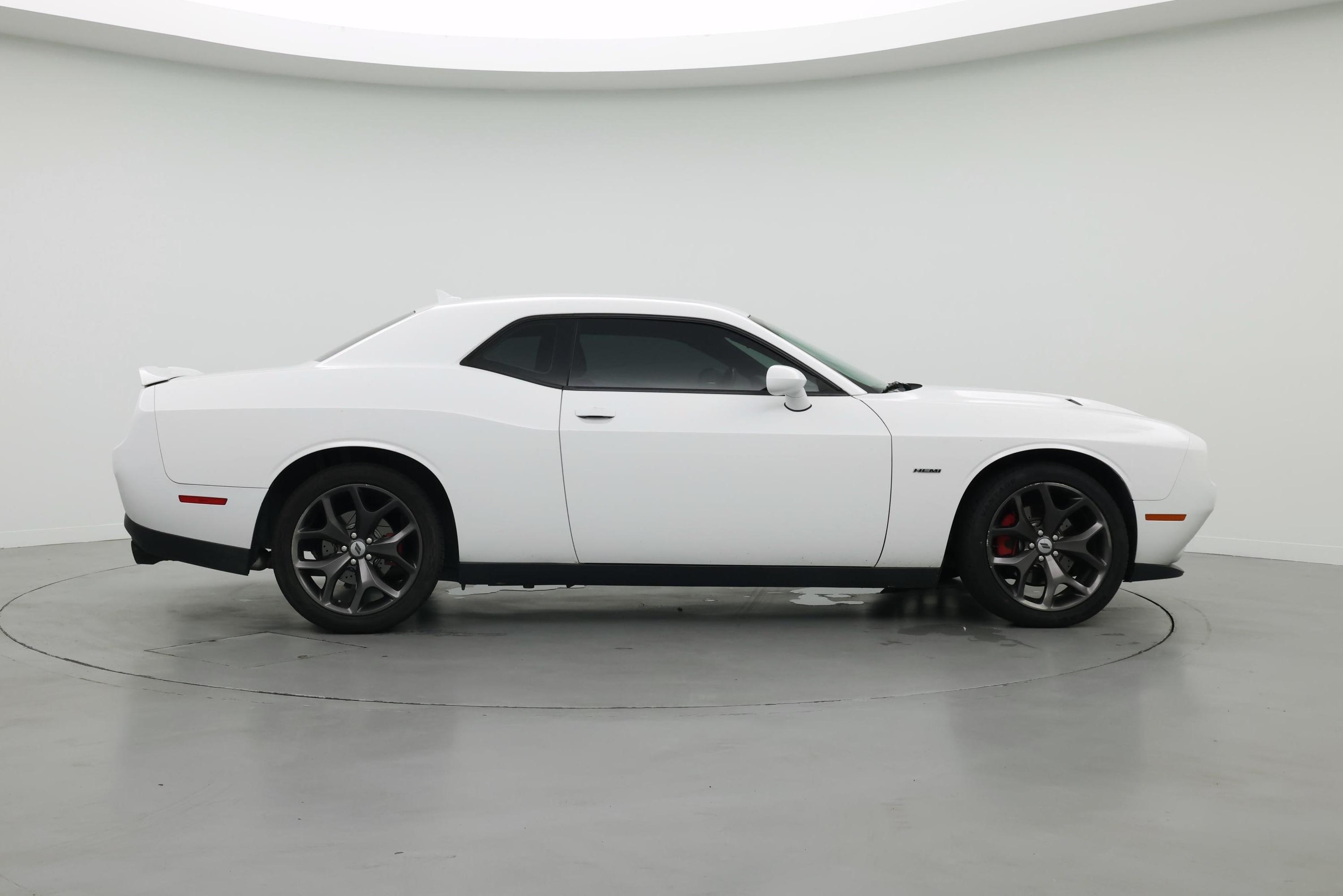 Thumbnail: 2018 Dodge Challenger - 7