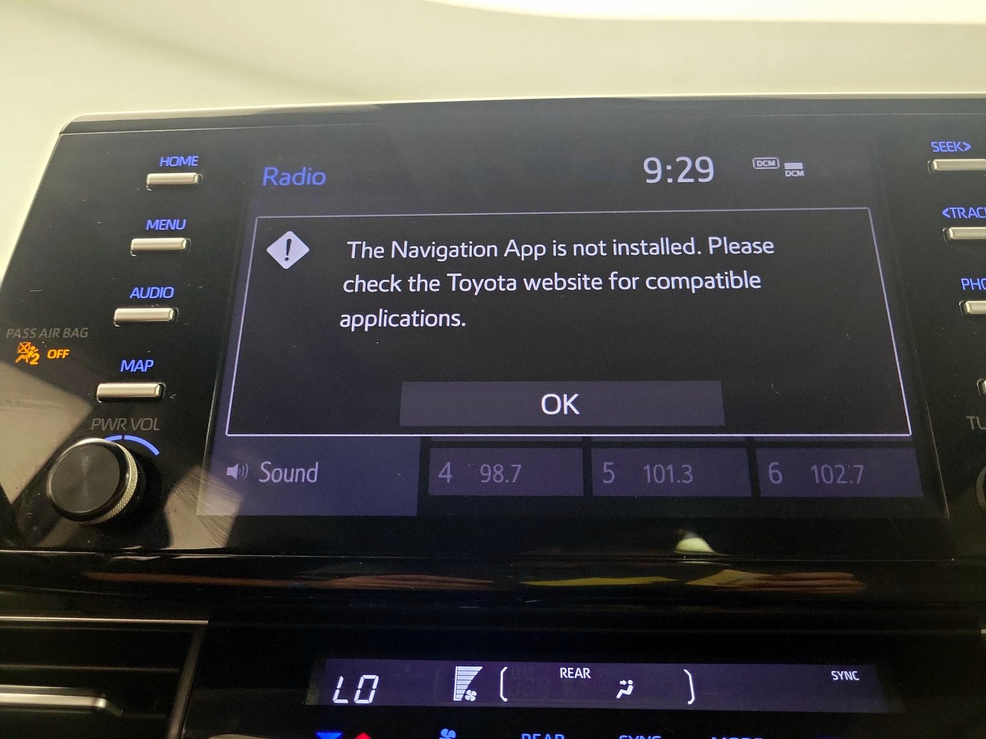 Thumbnail: 2021 Toyota Sienna - 14