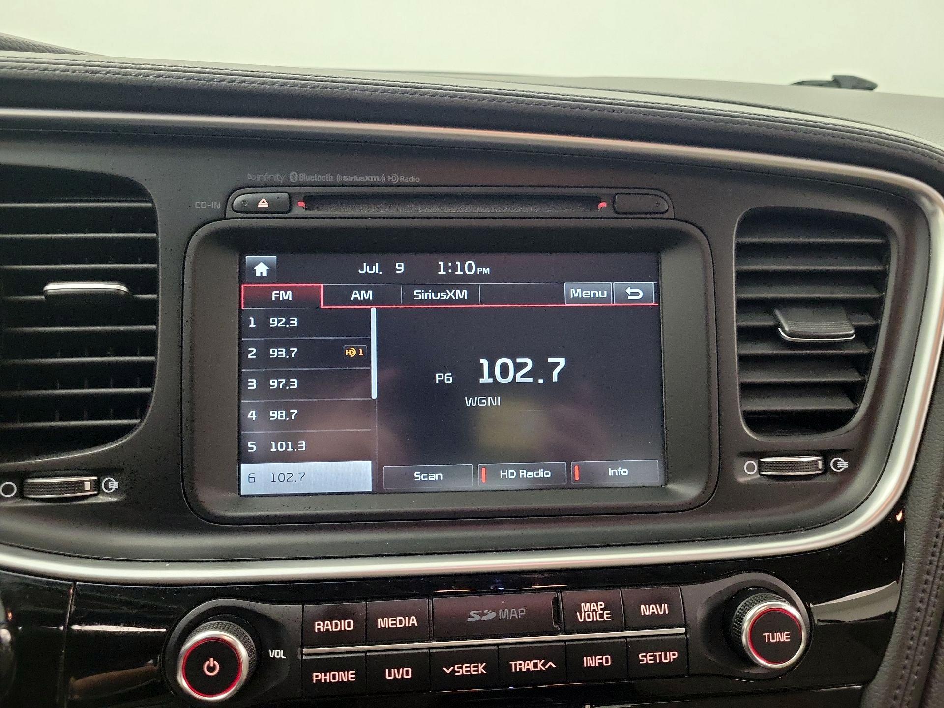 Thumbnail: 2015 Kia Optima - 16