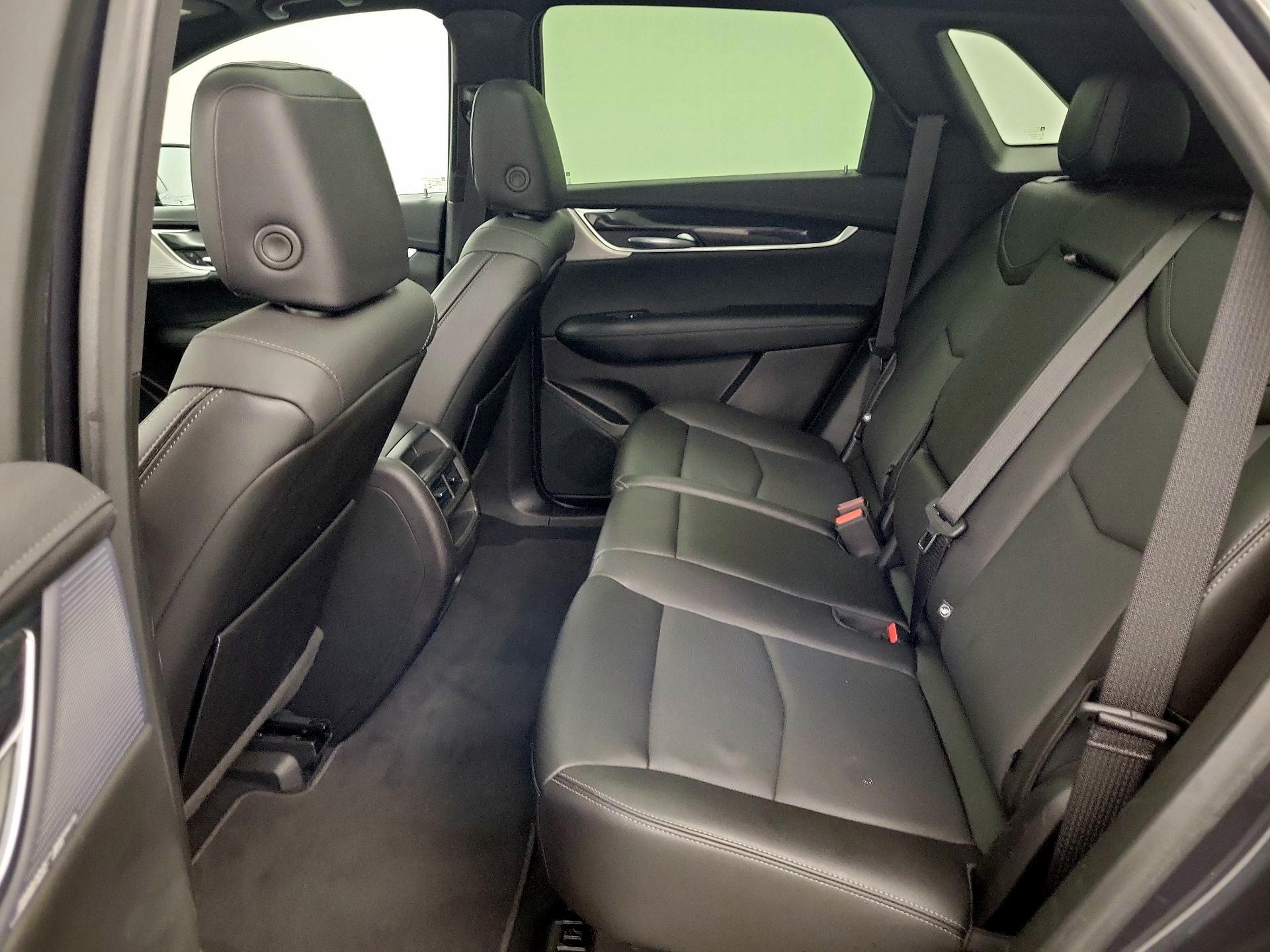 Thumbnail: 2022 Cadillac XT5 - 19