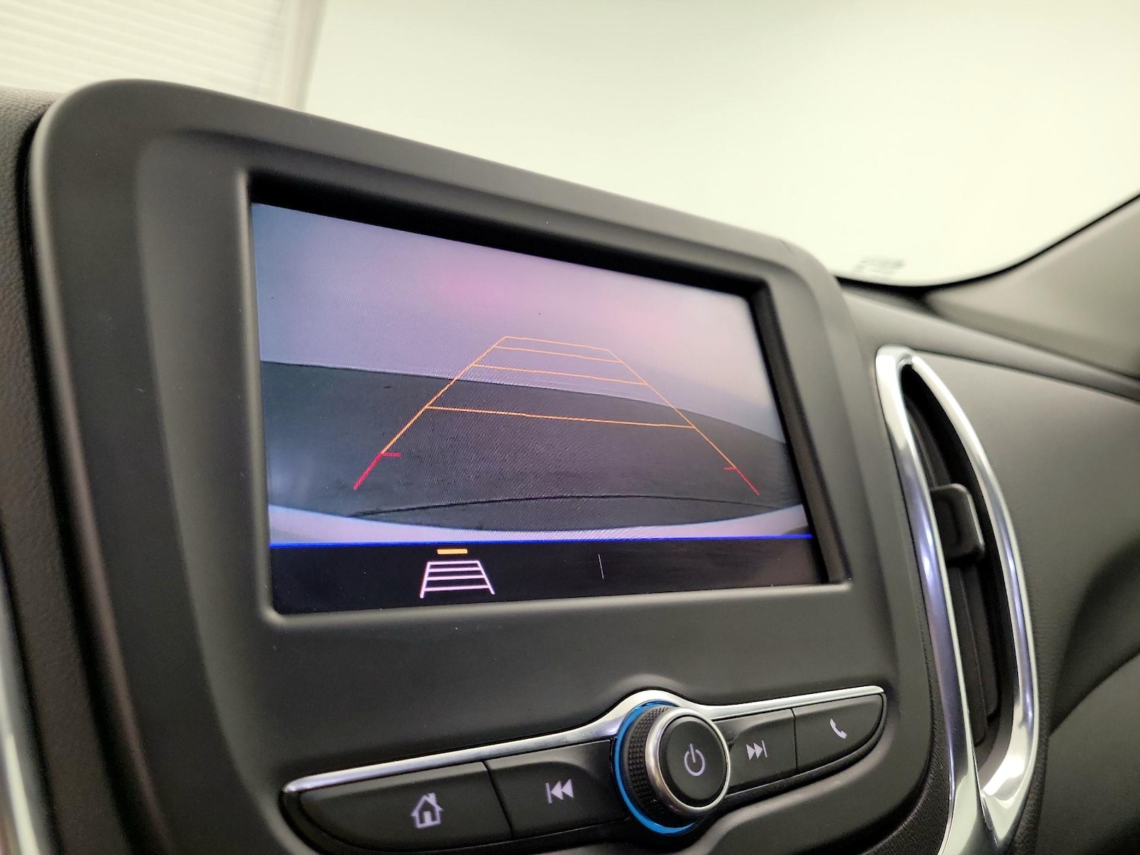 2021 Chevrolet Equinox LT - Photo 15