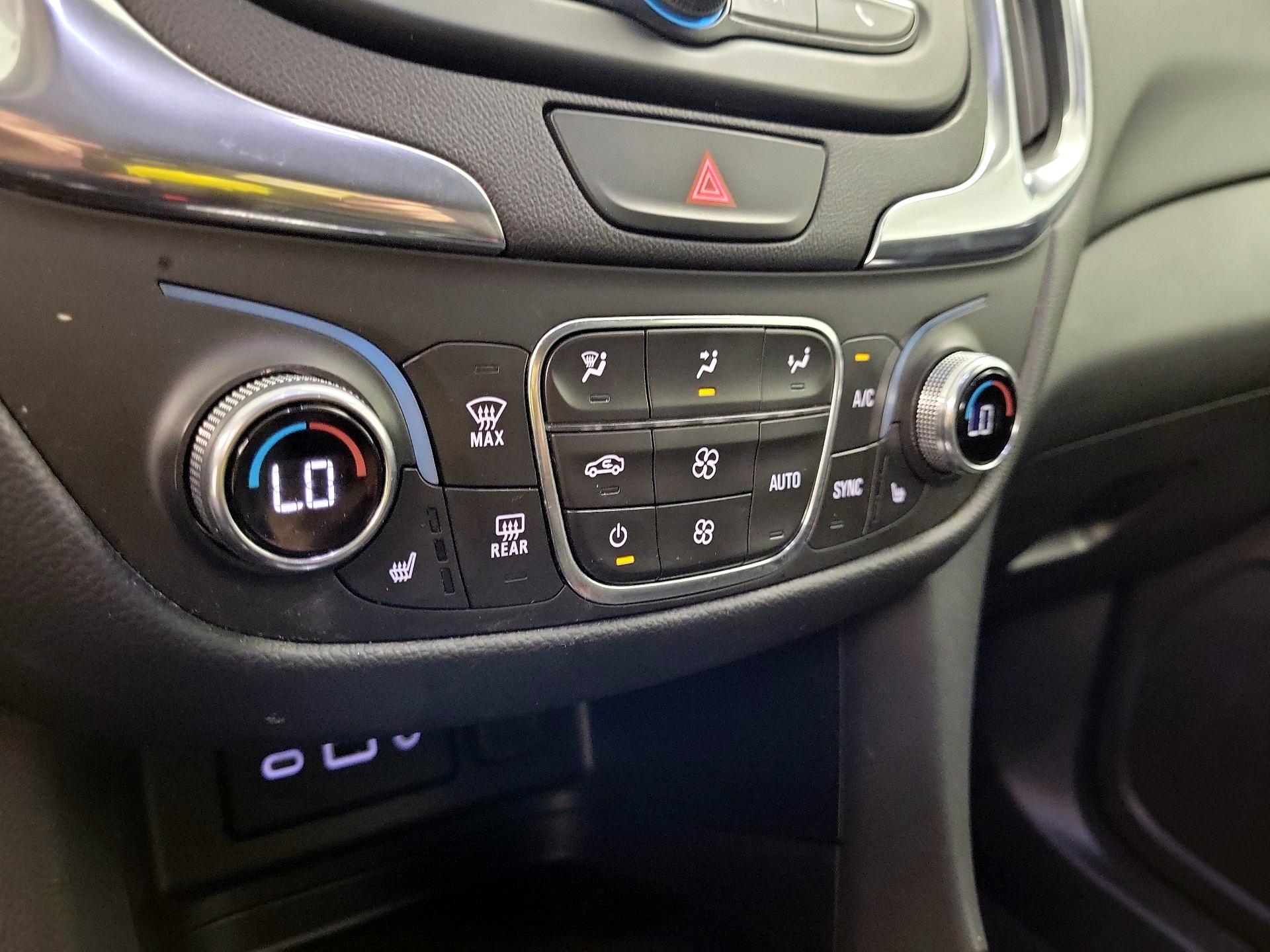 Thumbnail: 2021 Chevrolet Equinox - 16