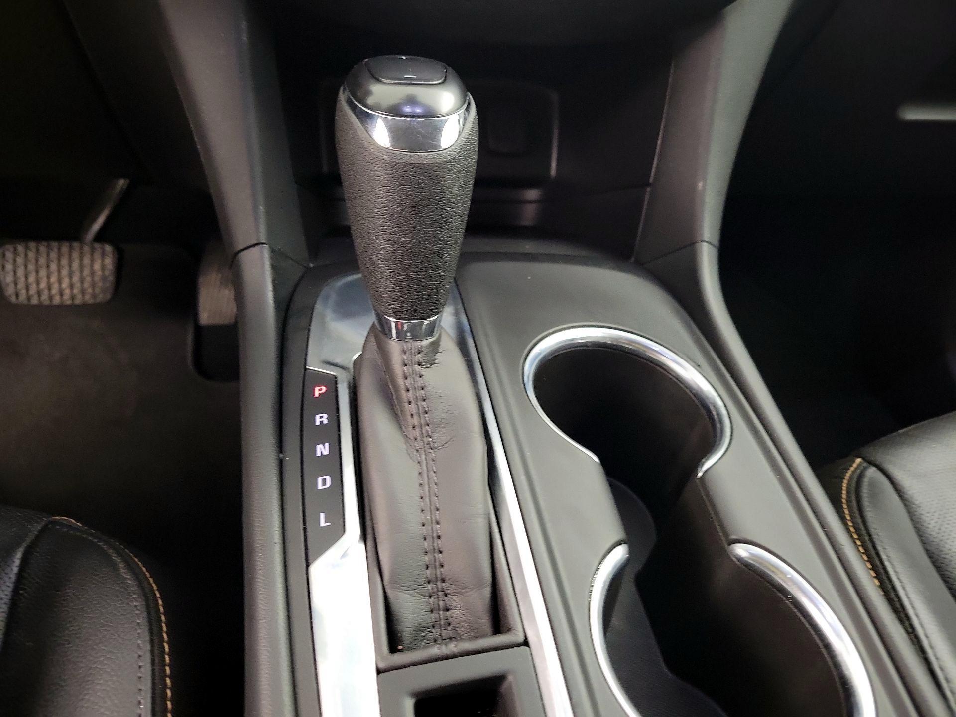 Thumbnail: 2021 Chevrolet Equinox - 17