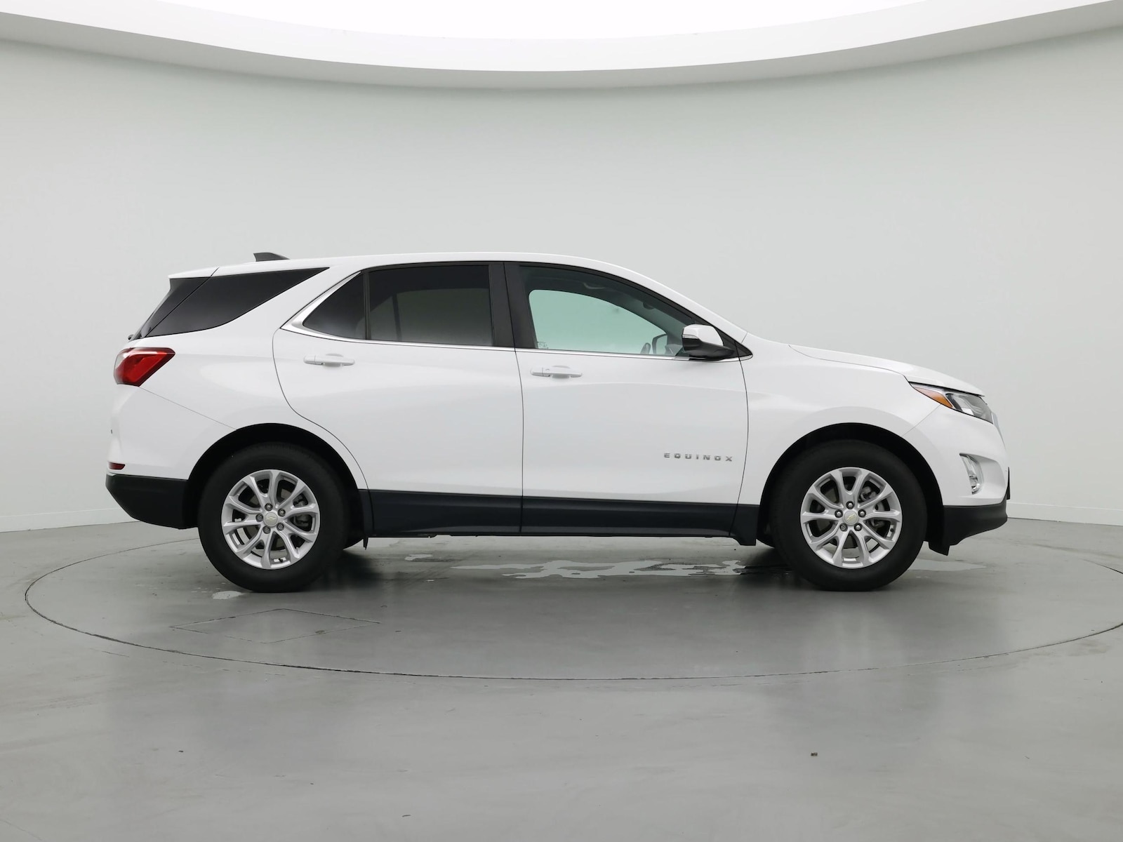 2021 Chevrolet Equinox LT - Photo 8