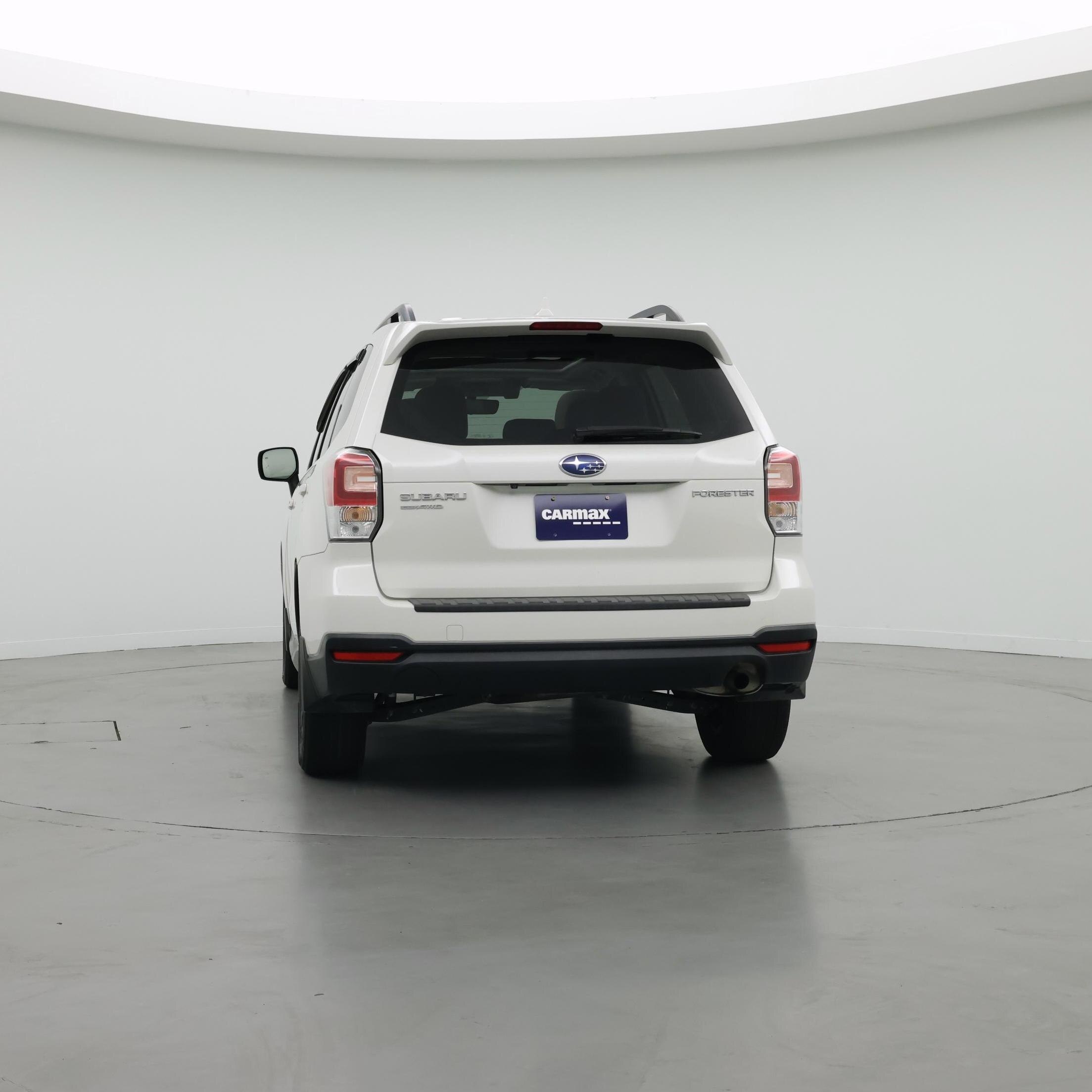 Thumbnail: 2018 Subaru Forester - 6