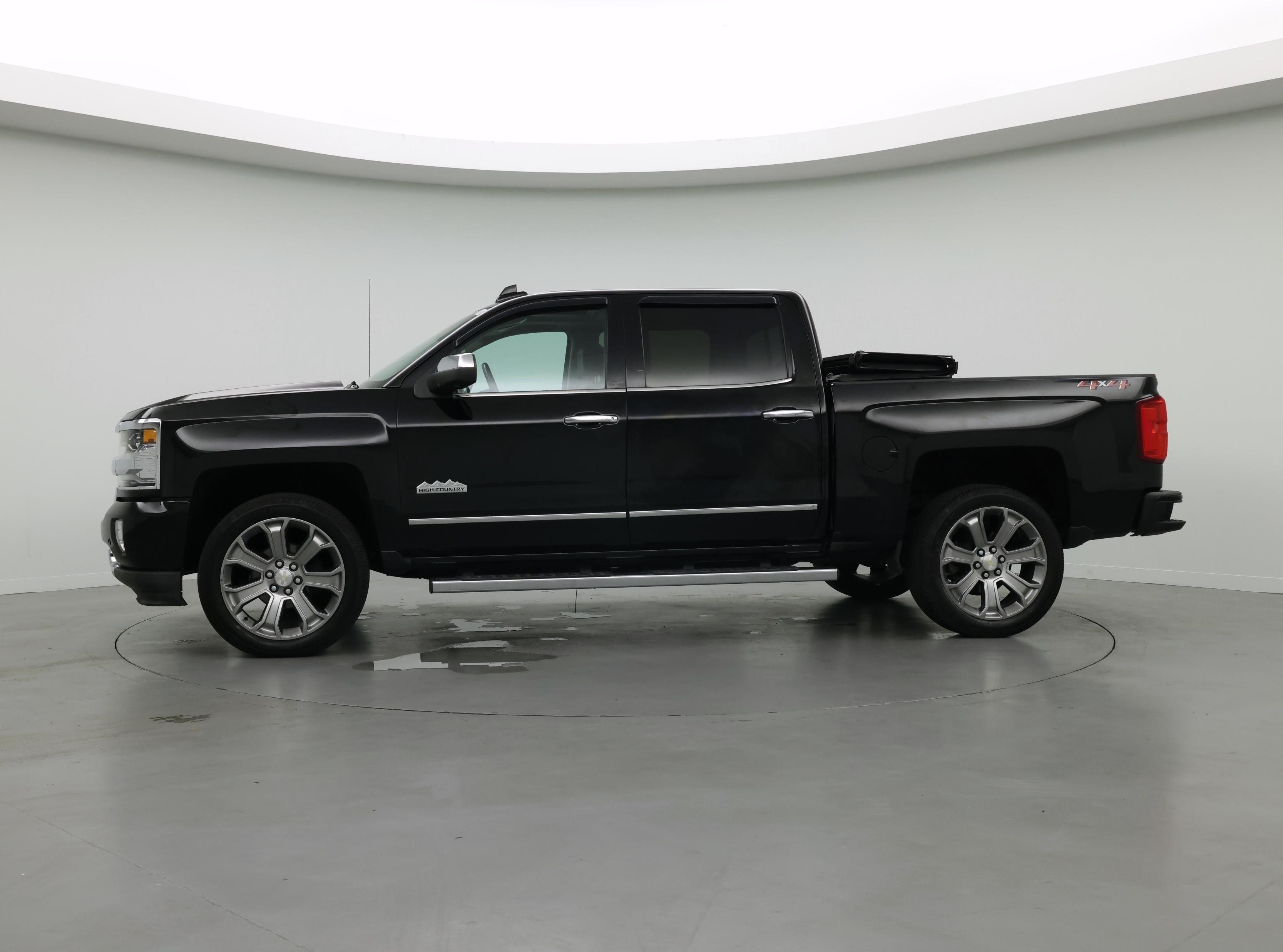 Thumbnail: 2018 Chevrolet Silverado 1500 - 3