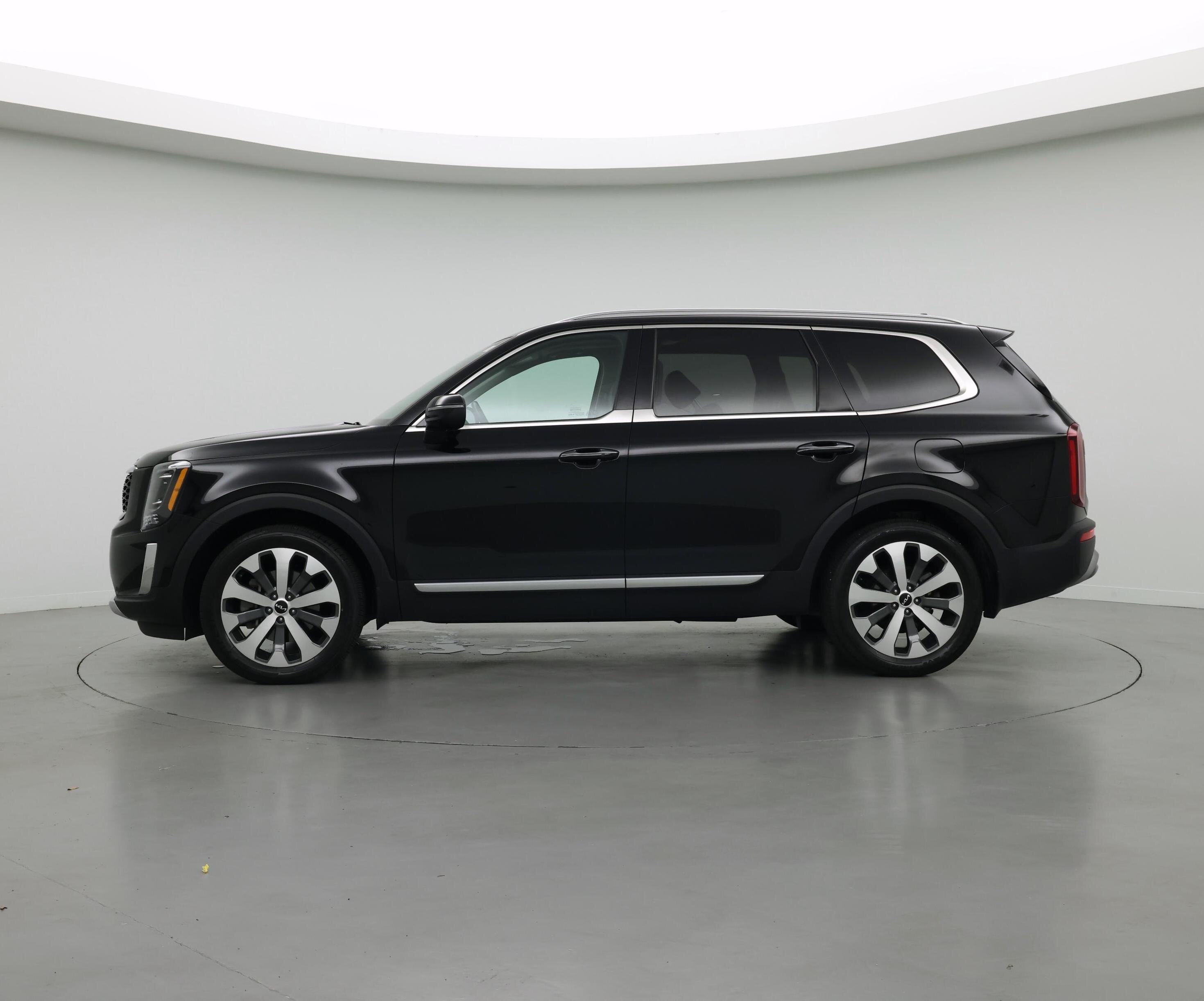 Thumbnail: 2022 Kia Telluride - 3