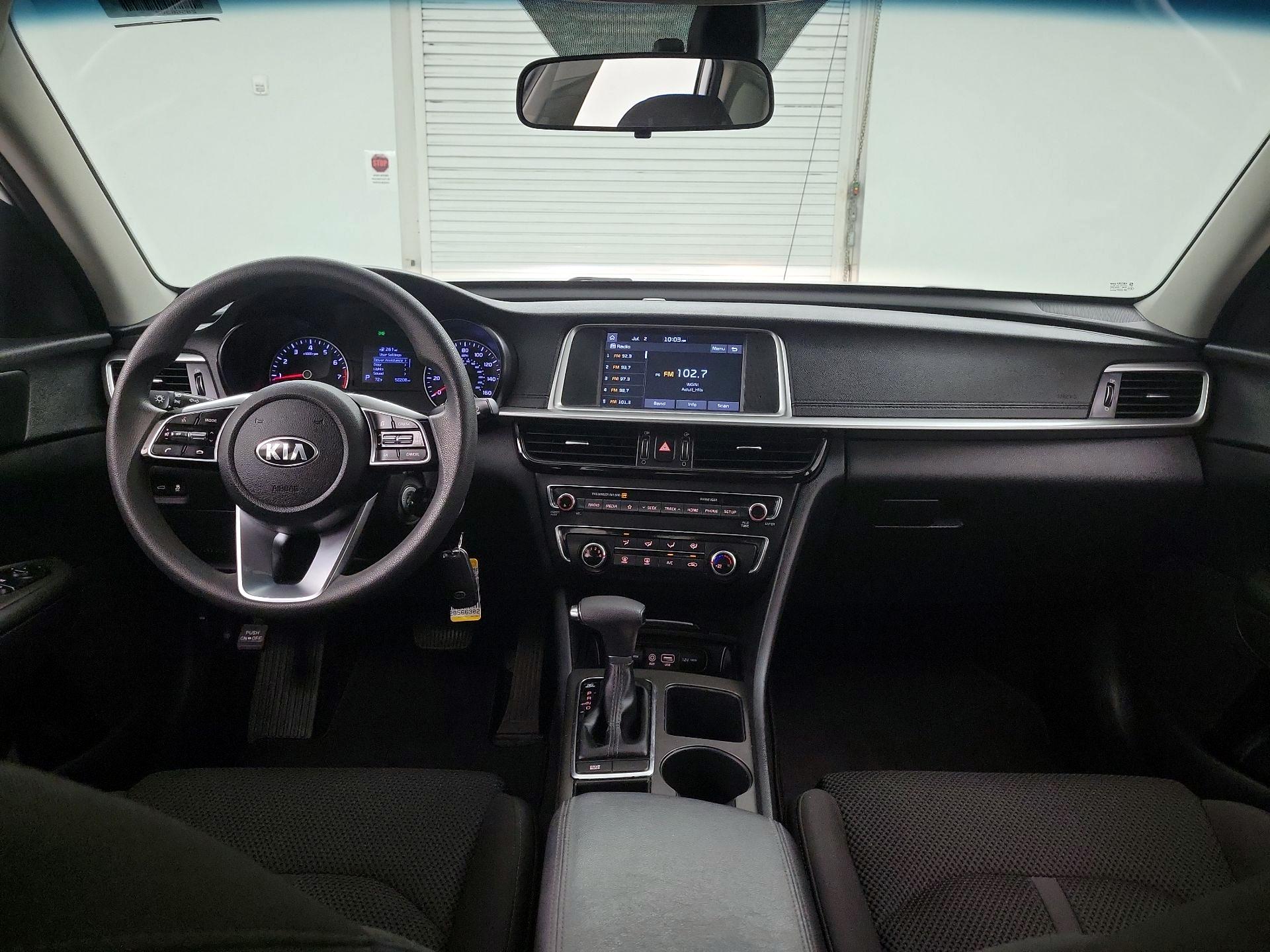 Thumbnail: 2020 Kia Optima - 9