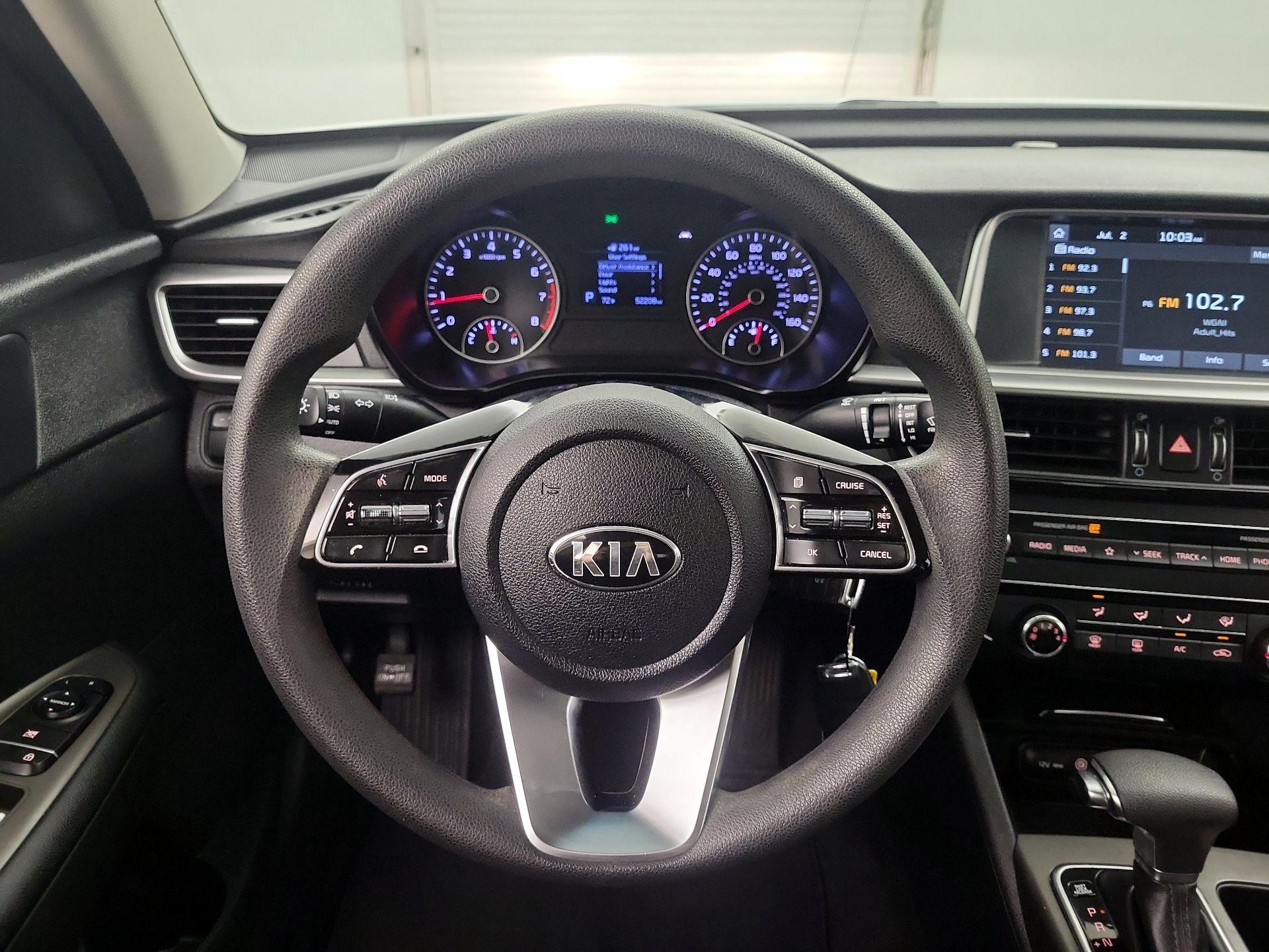 Thumbnail: 2020 Kia Optima - 10
