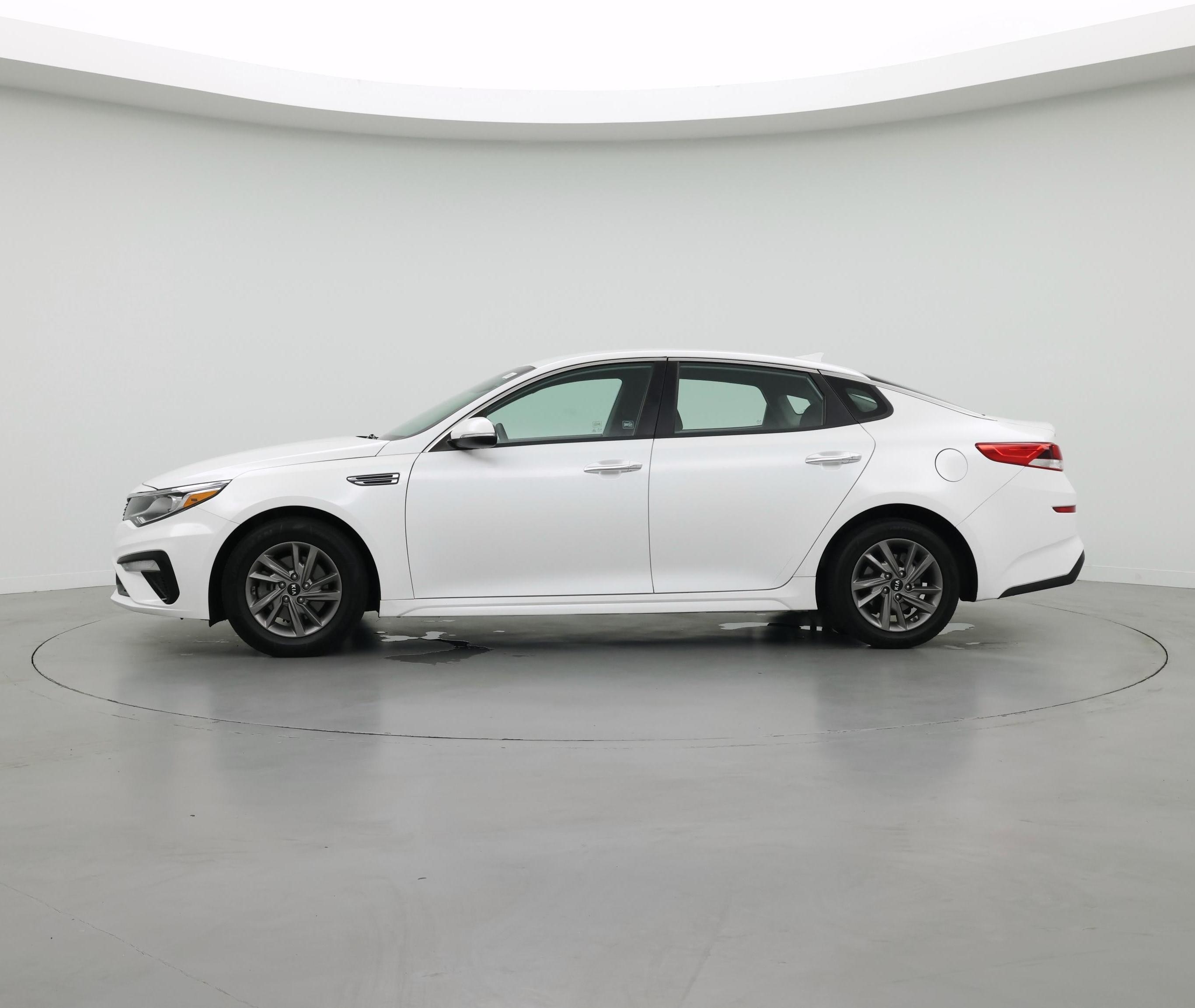 Thumbnail: 2020 Kia Optima - 3