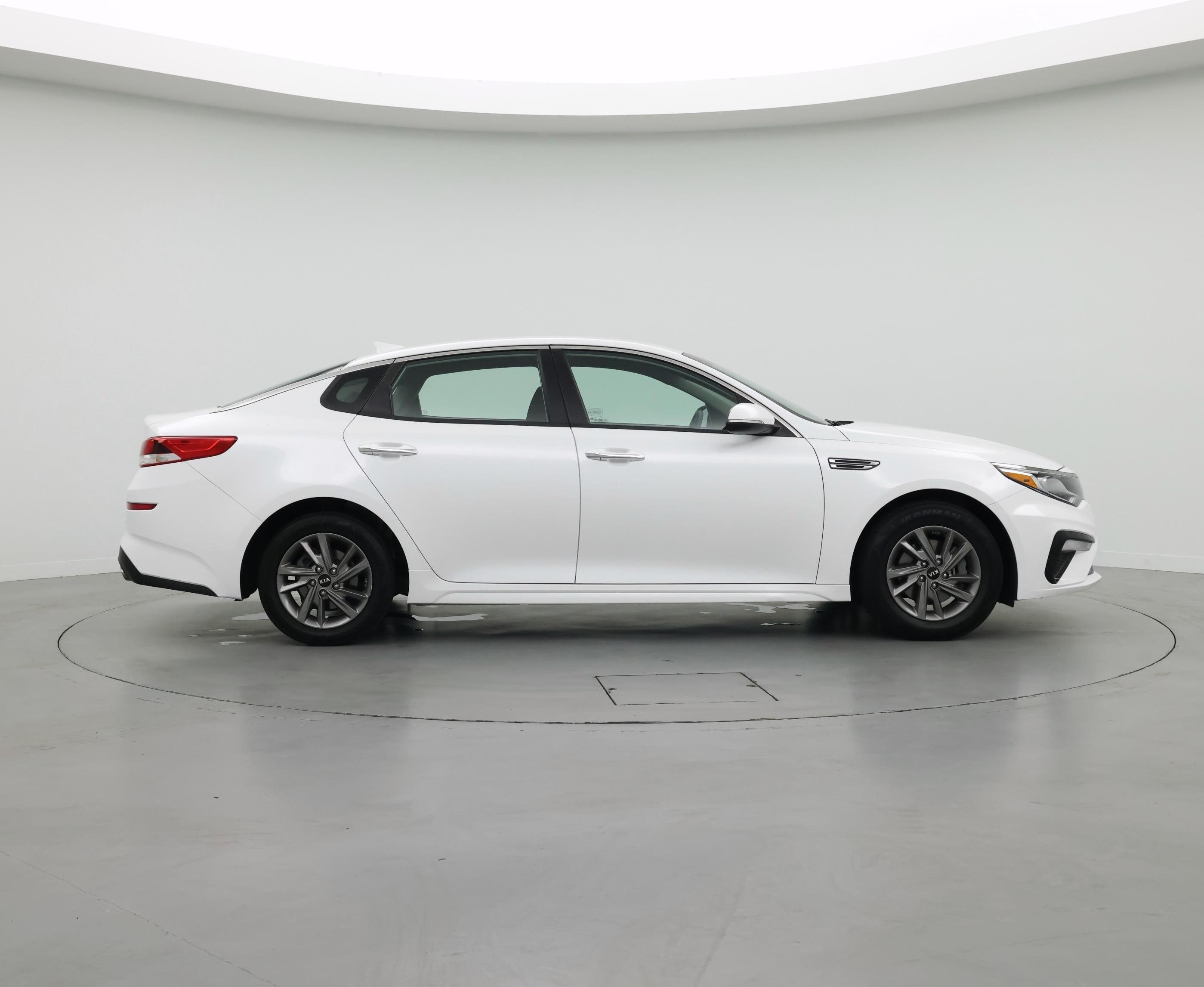 Thumbnail: 2020 Kia Optima - 7