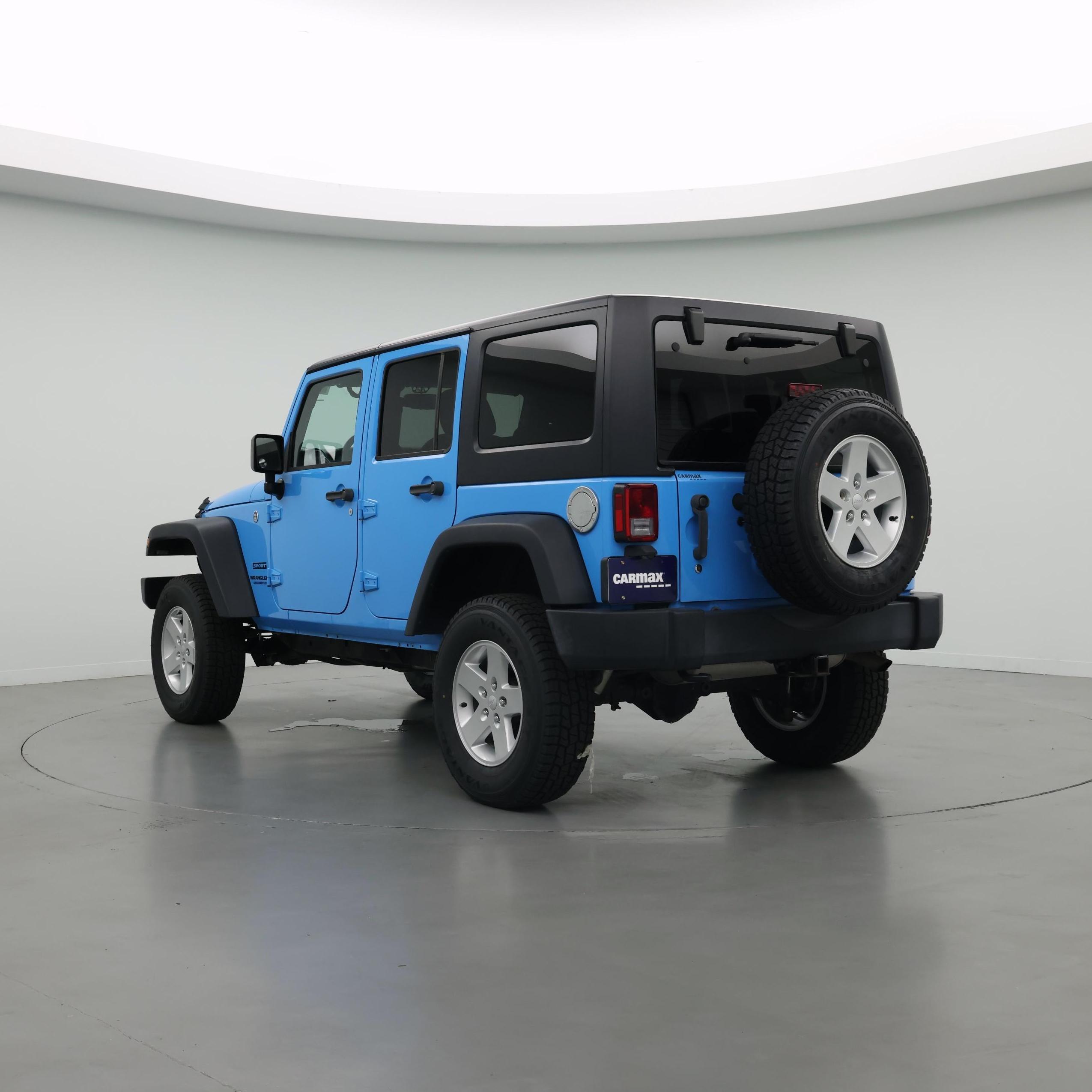 Thumbnail: 2017 Jeep Wrangler - 2