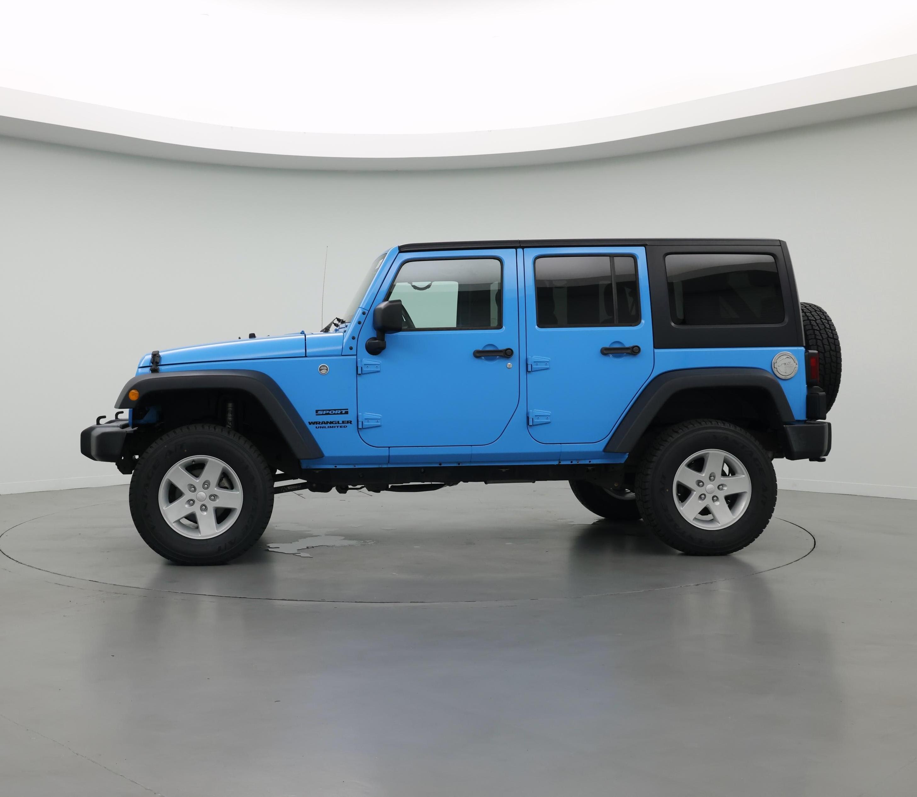Thumbnail: 2017 Jeep Wrangler - 3