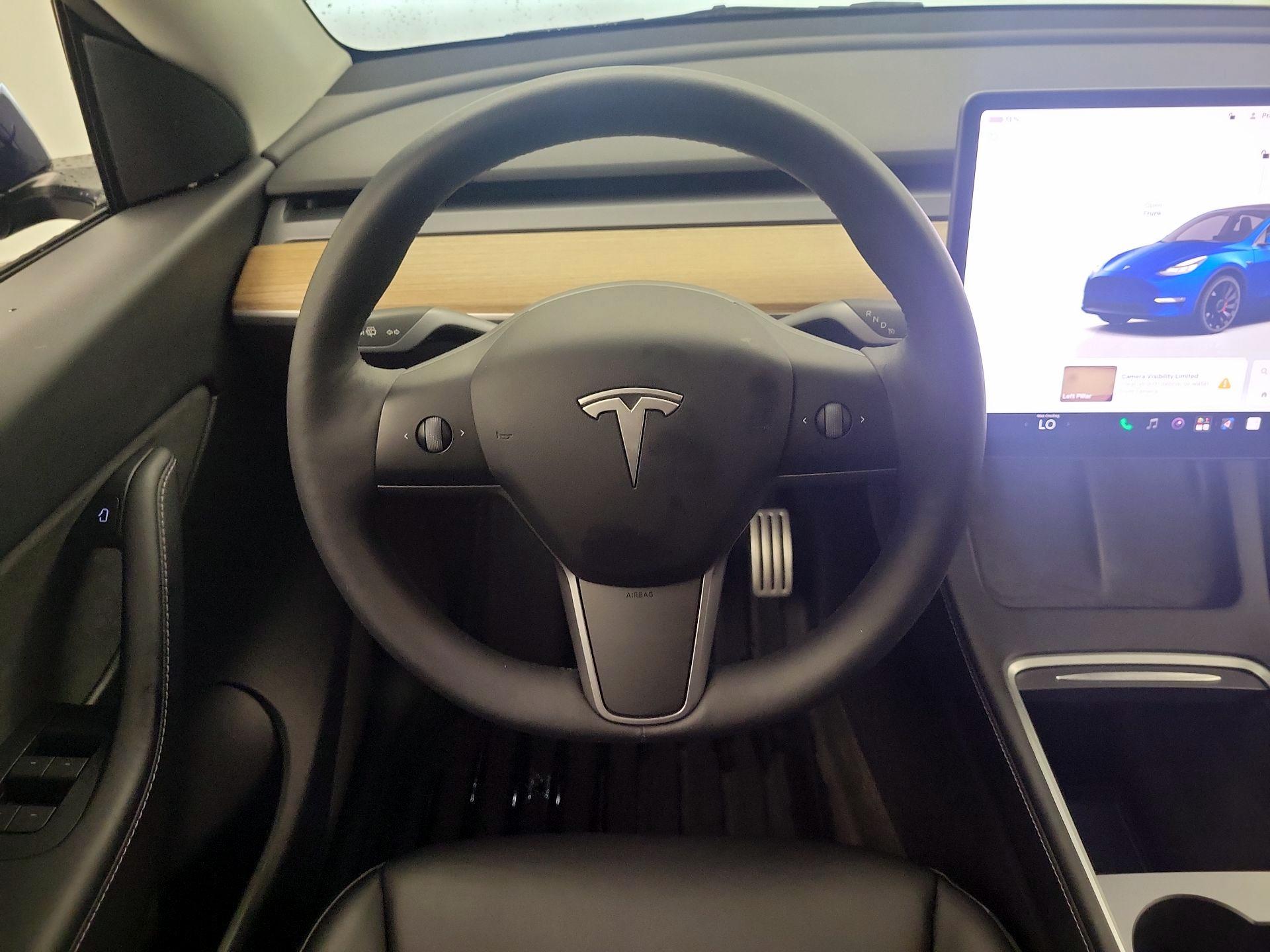 Thumbnail: 2022 Tesla Model Y - 10