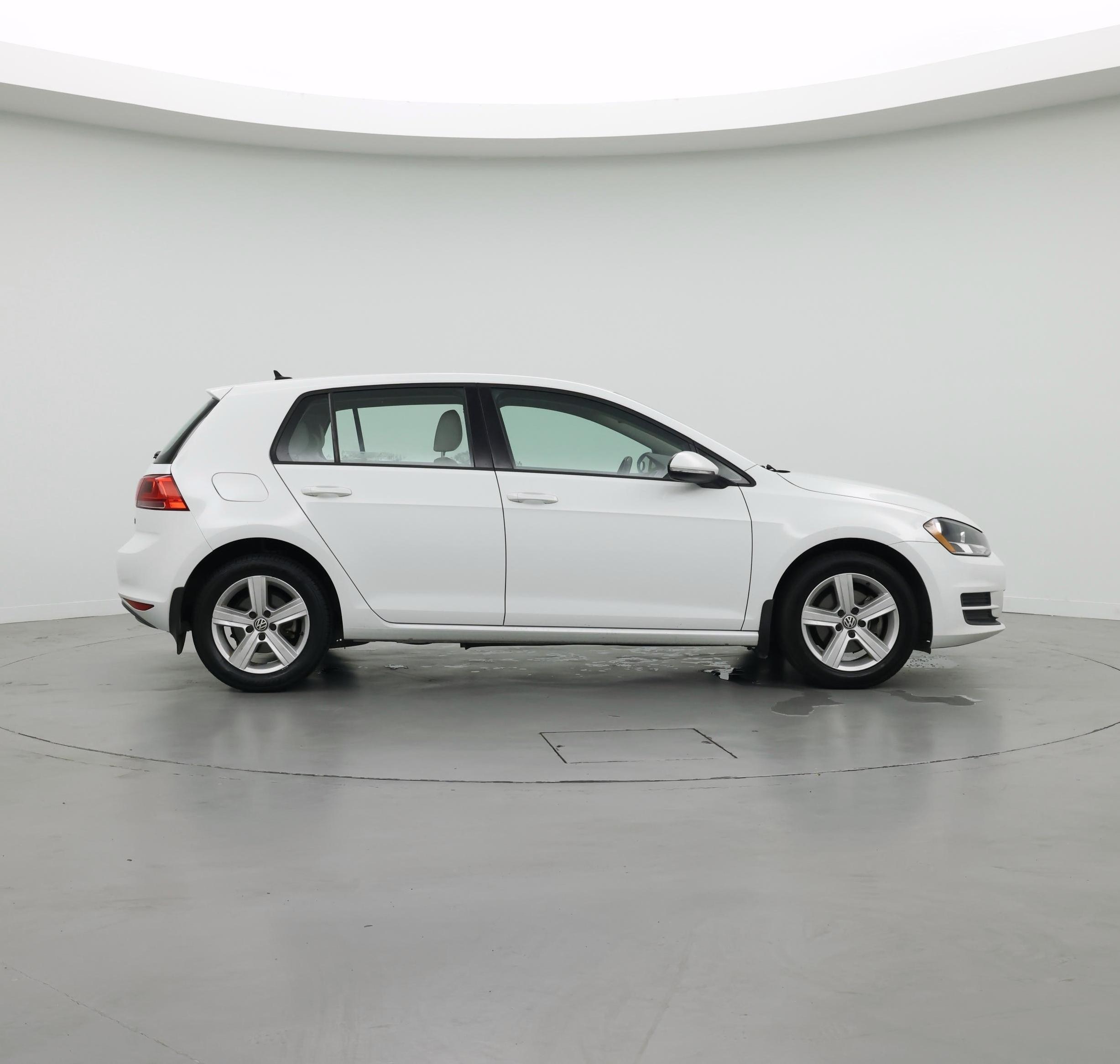 Thumbnail: 2017 Volkswagen Golf - 7