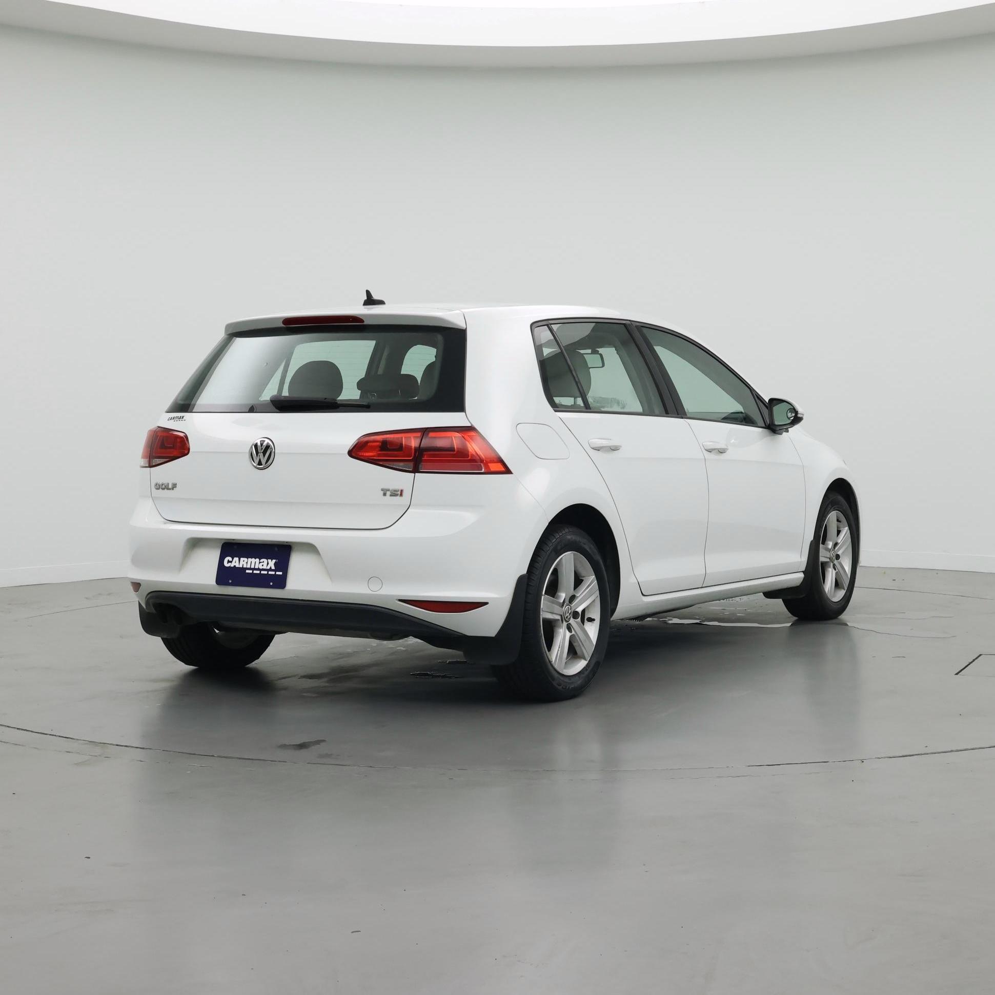 Thumbnail: 2017 Volkswagen Golf - 8