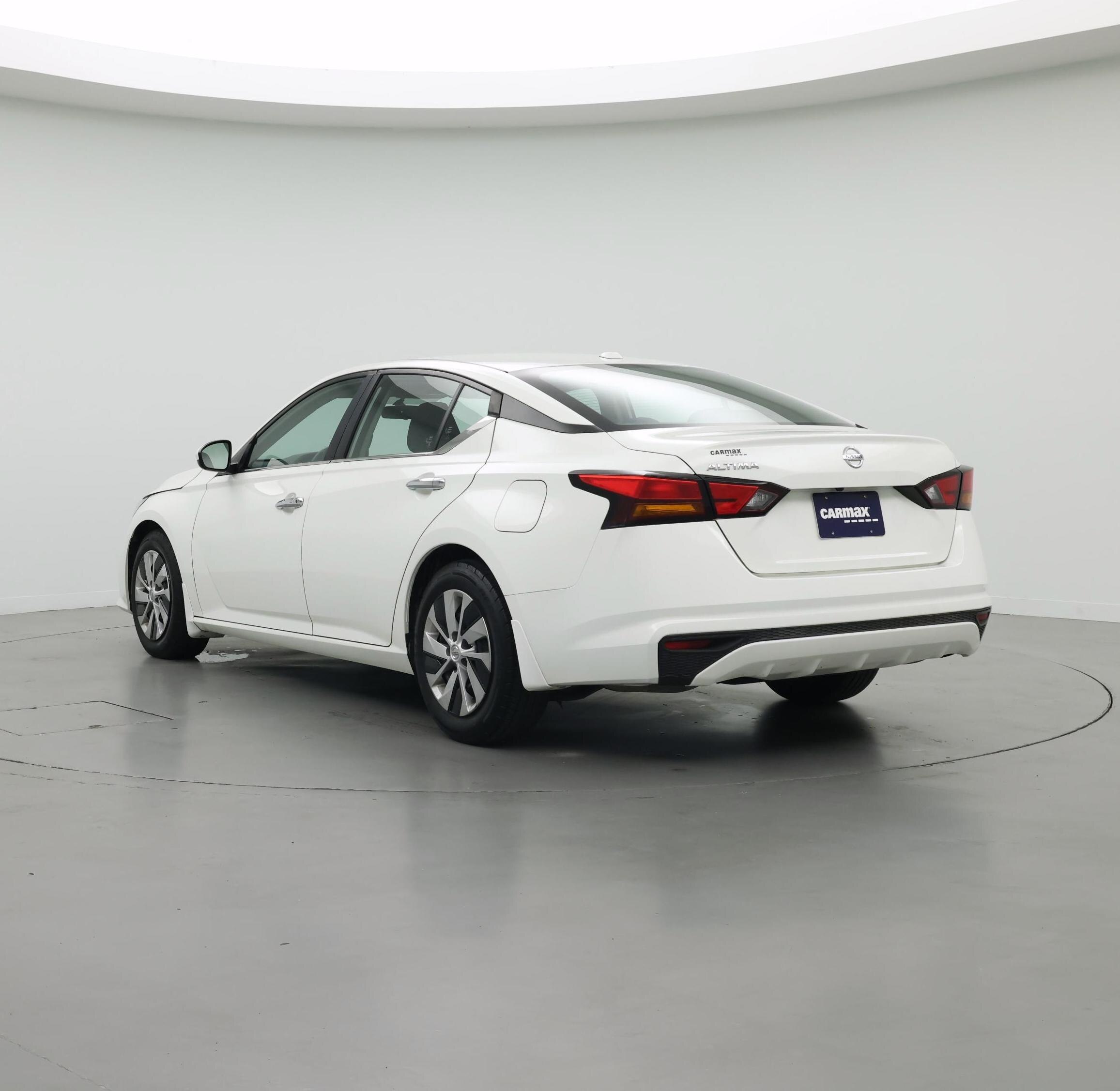 Thumbnail: 2020 Nissan Altima - 2