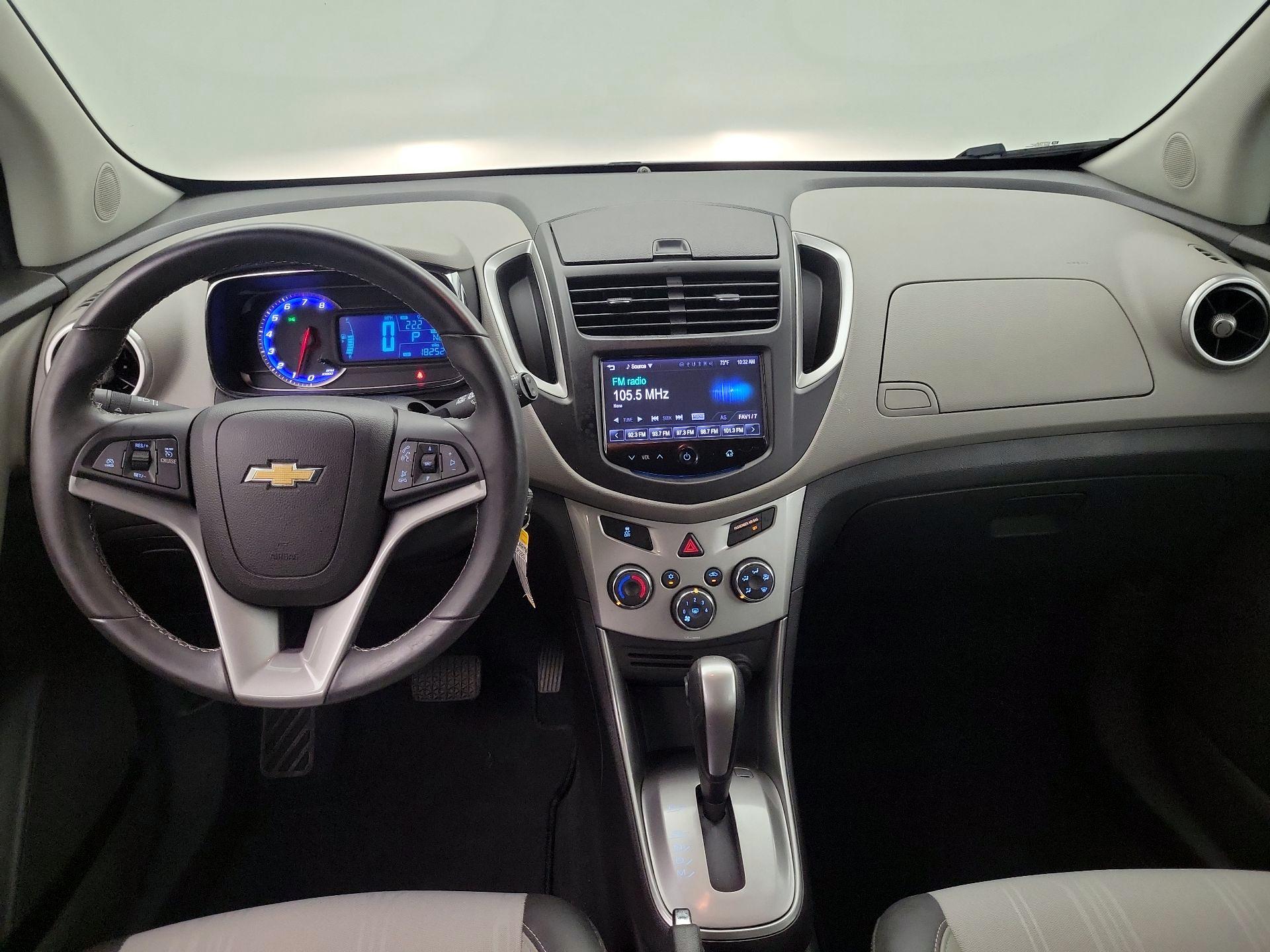 Thumbnail: 2016 Chevrolet Trax - 9
