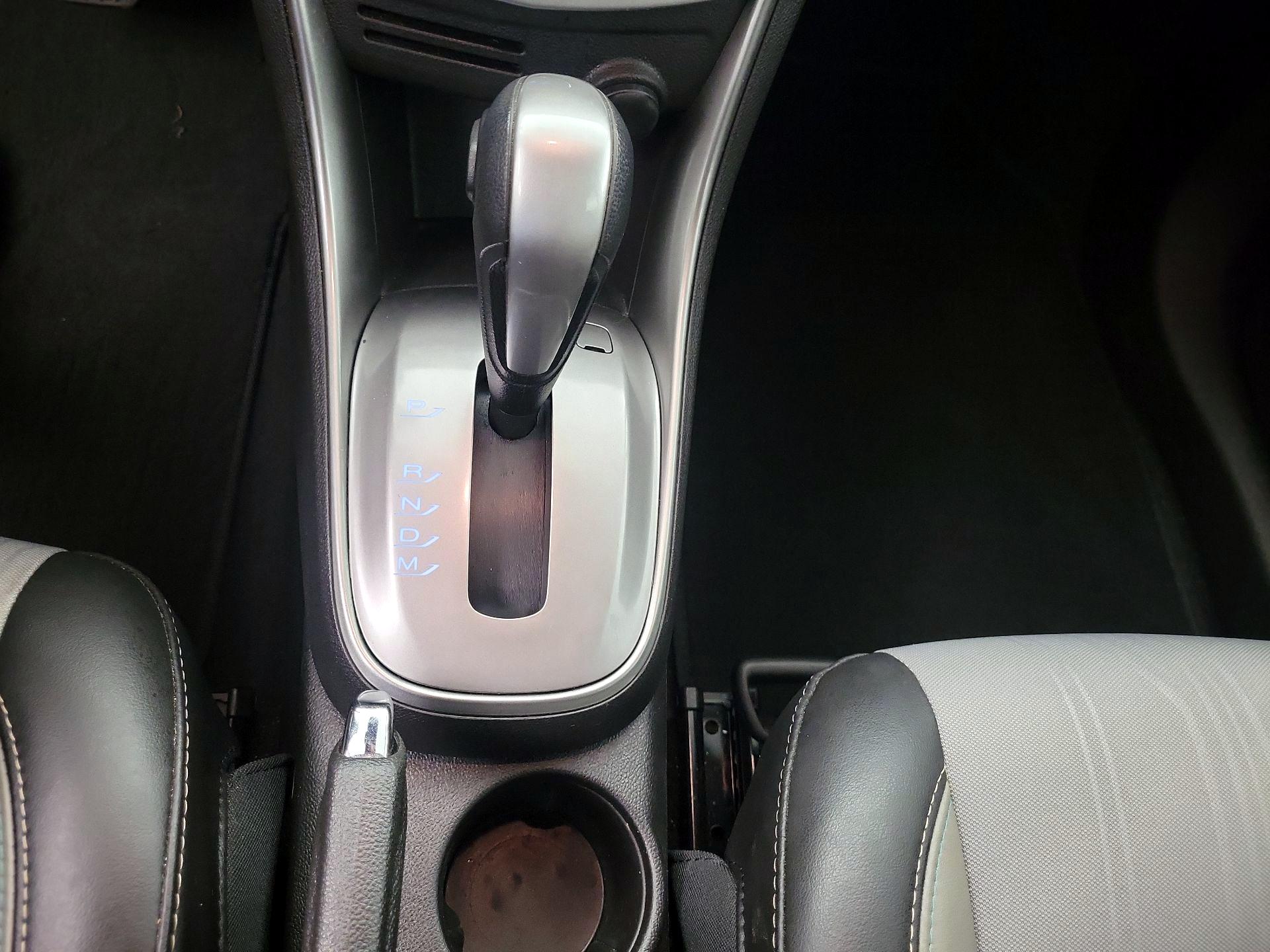 Thumbnail: 2016 Chevrolet Trax - 17